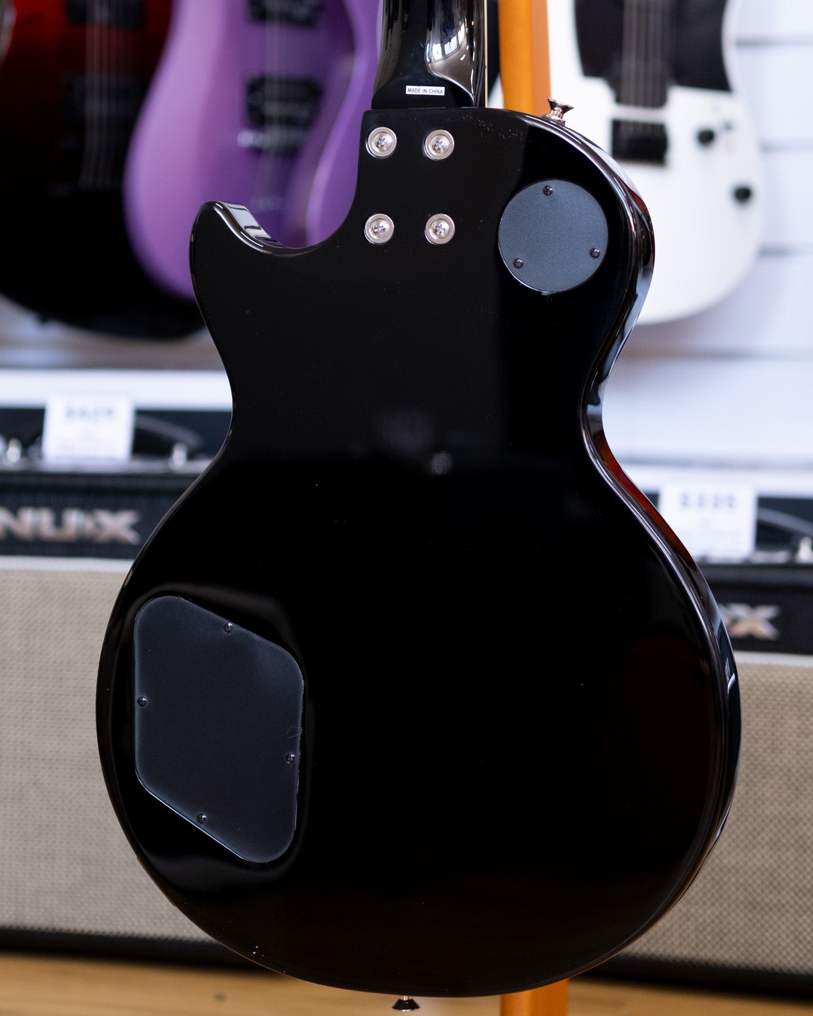 Epiphone Les Paul Tribute Electric Guitar (Vintage Sunburst)