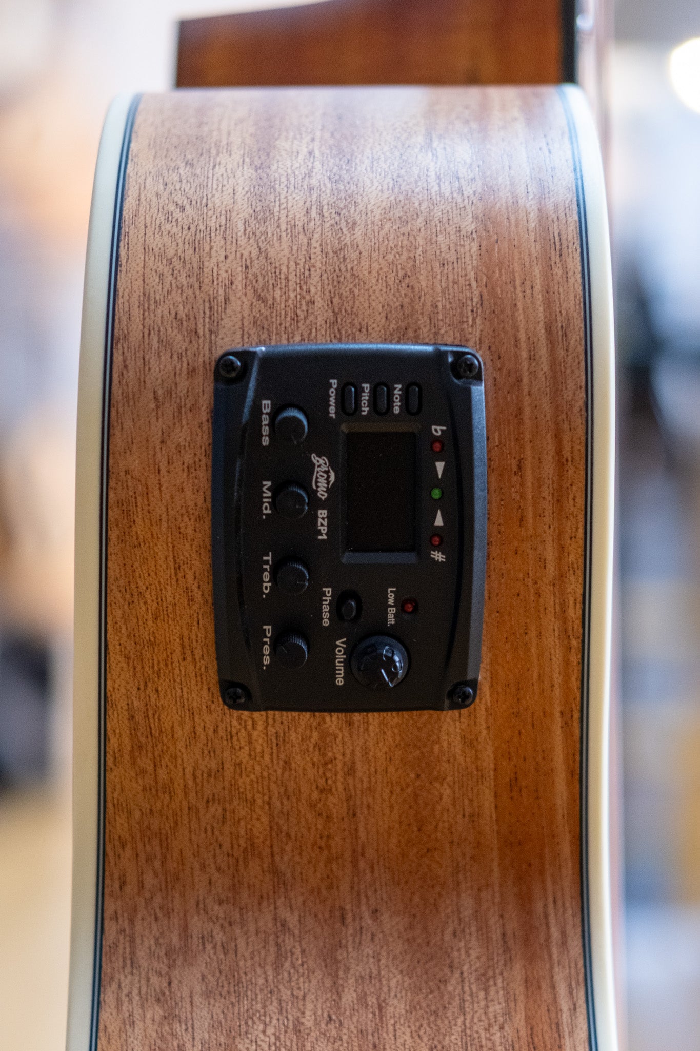 Bromo Appalachia Series Grand Auditorium Acoustic Electric Guitar