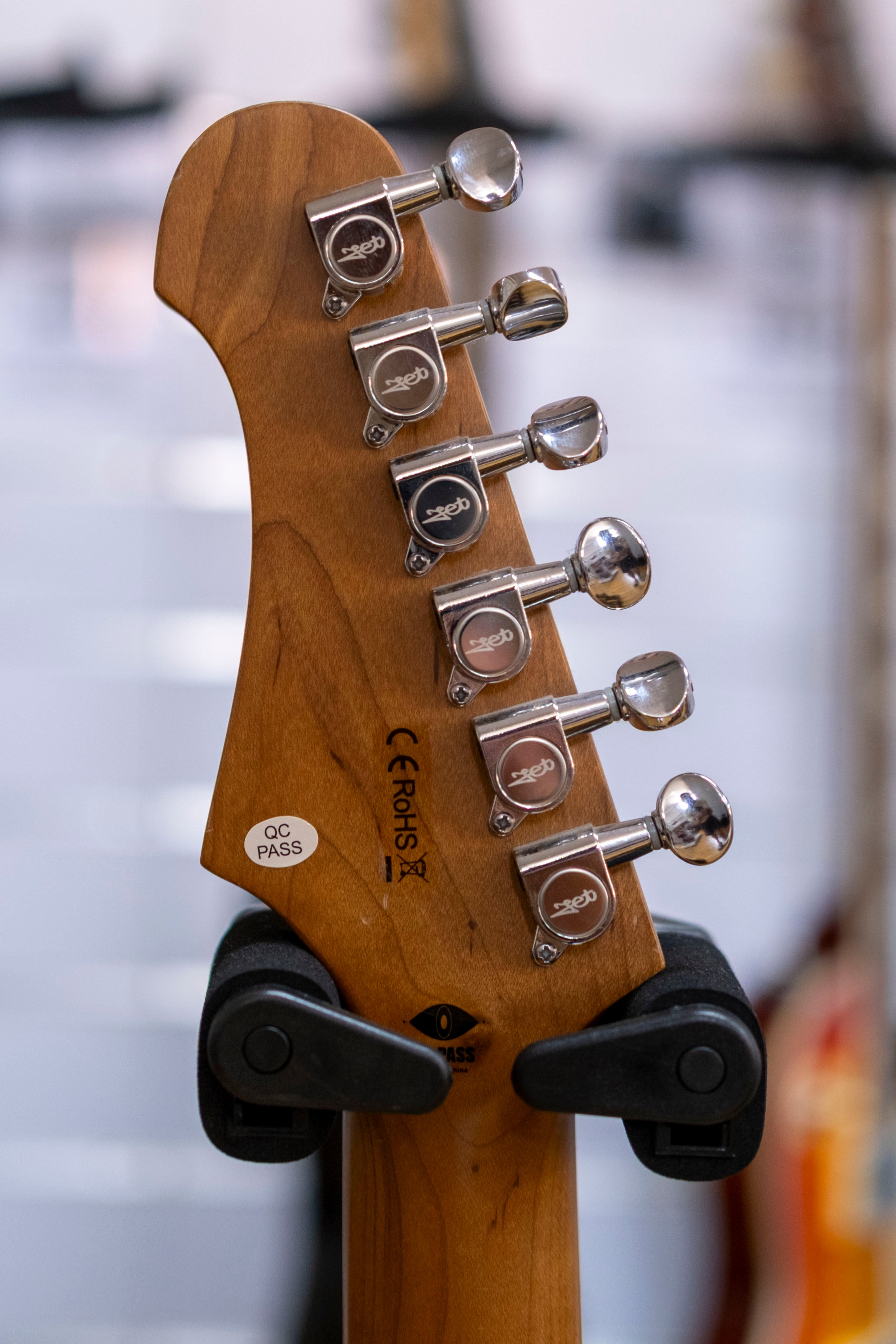 Jet JT-300 Electric Guitar (Lake Placid Blue) (Pre-Owned)