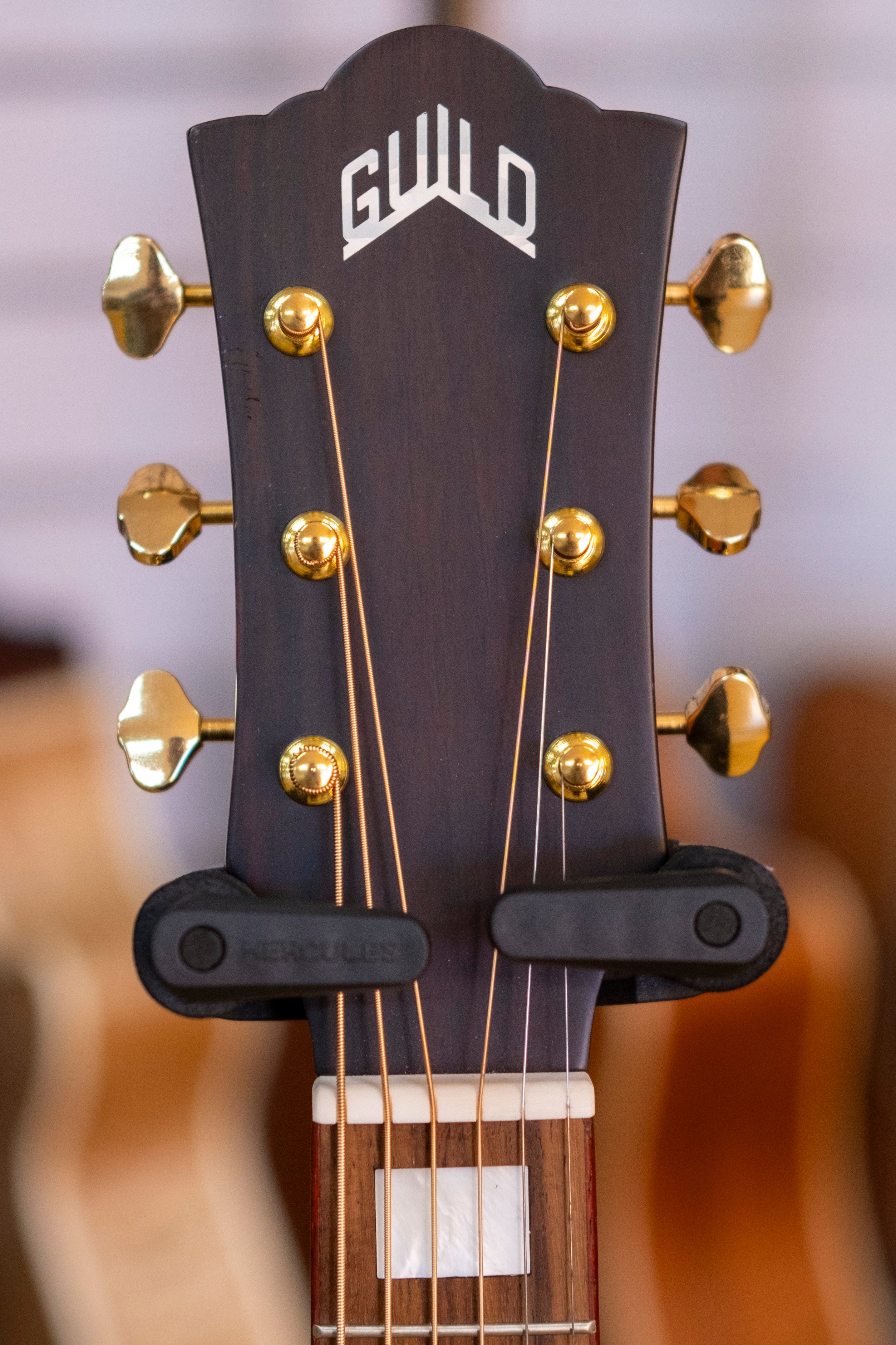 Guild Jumbo Junior Reserve Maple Acoustic Electric Guitar with Deluxe Bag