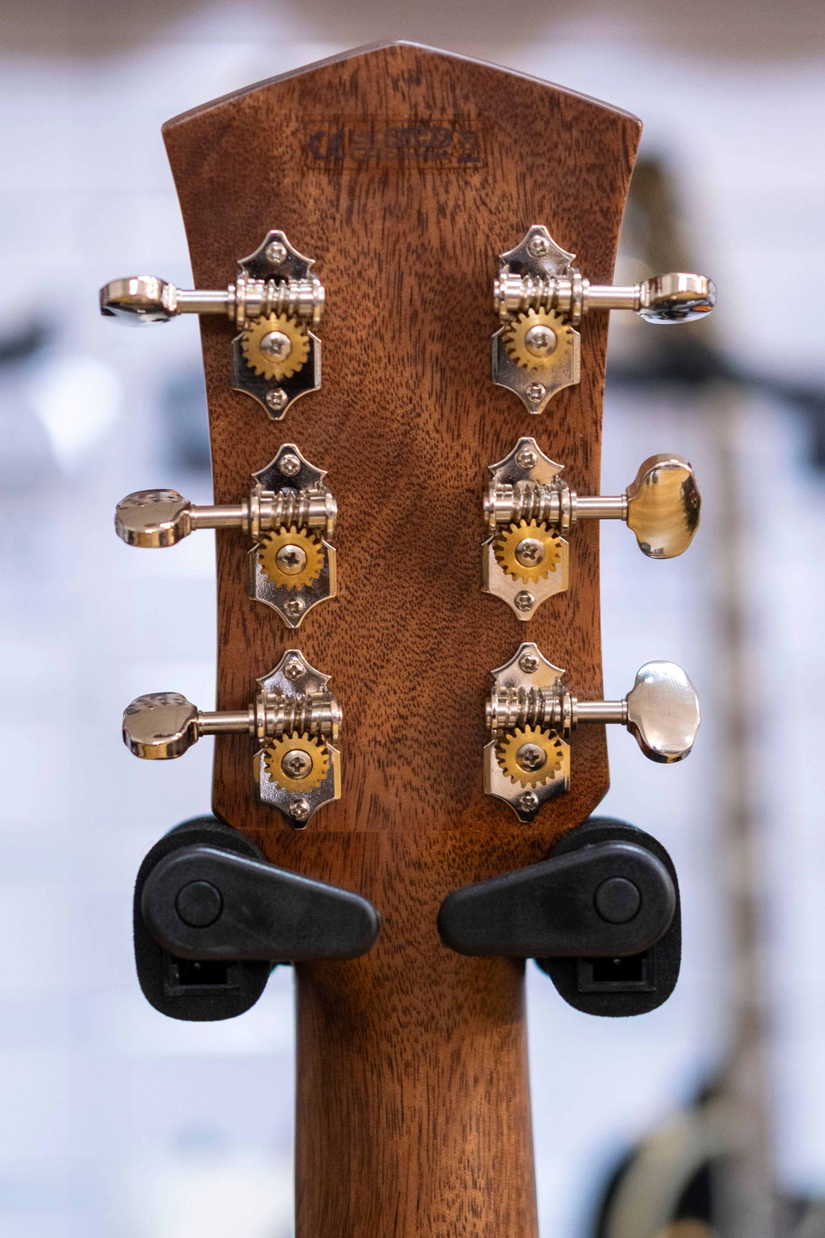 Cort Essence GA4 Acoustic Electric Guitar (Torrefied Solid Sitka Spruce)