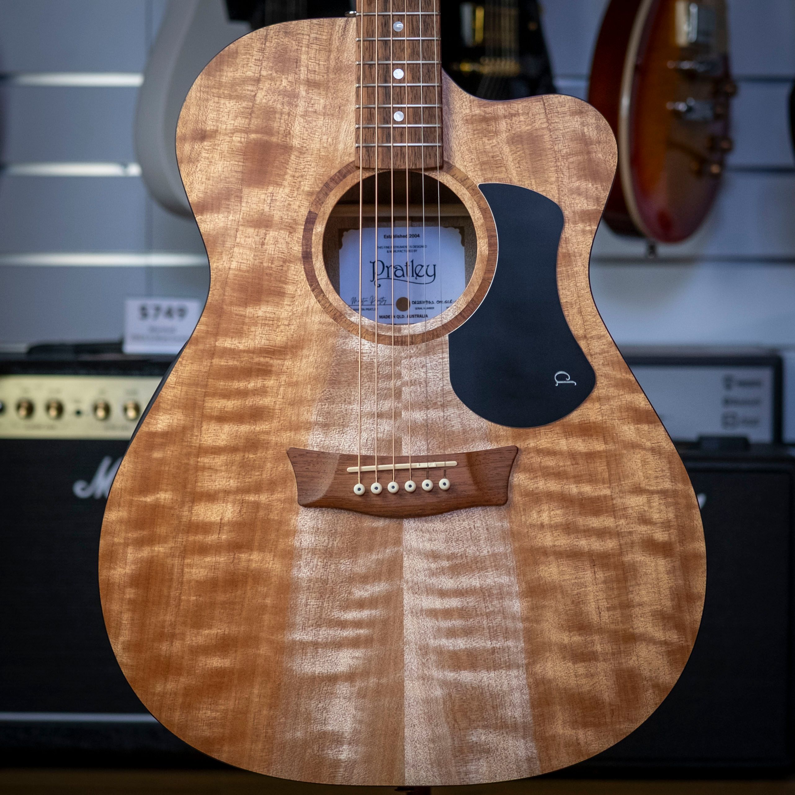 Pratley Classic Series OM Acoustic Electric Guitar with Case (All Solid Maple)