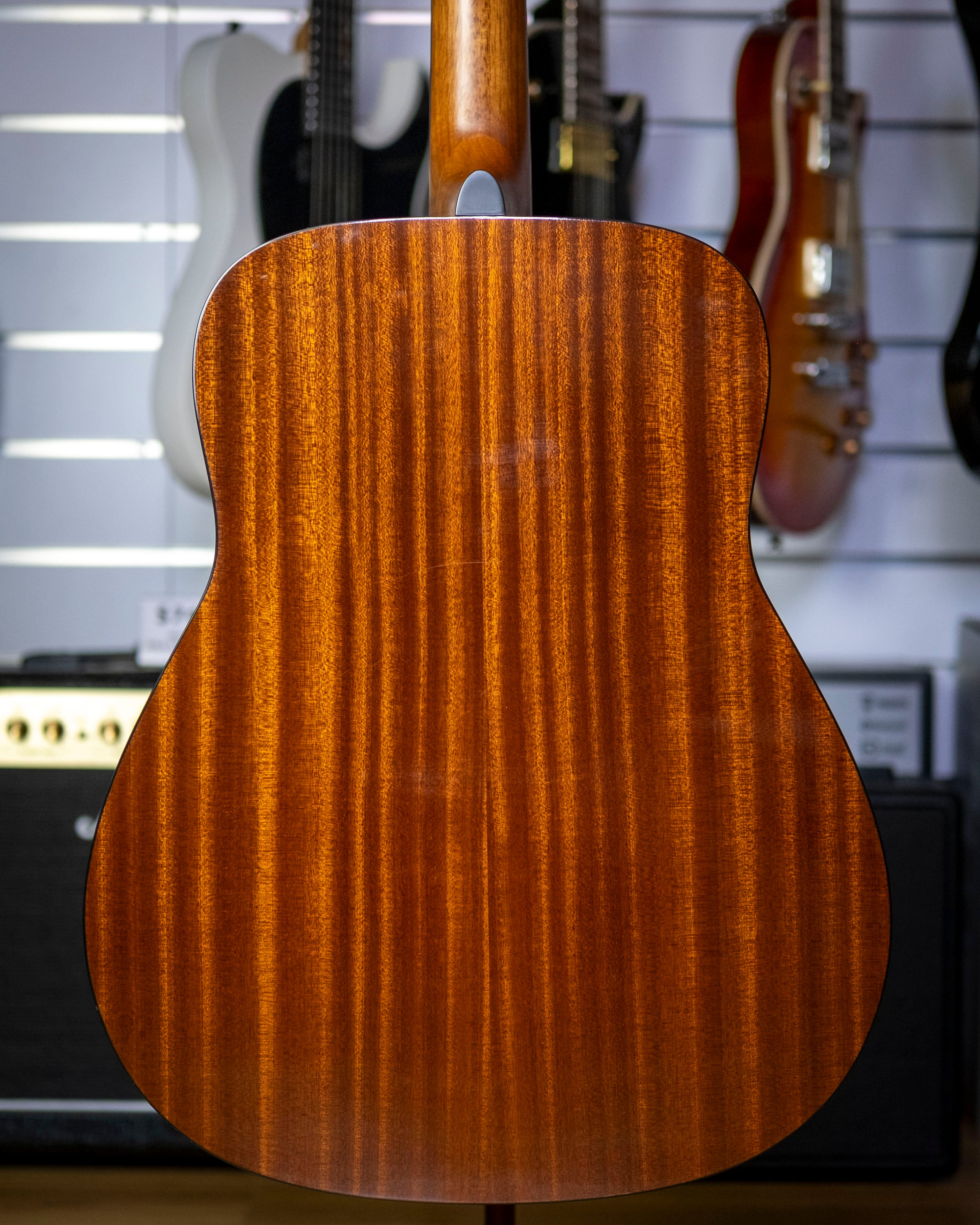 Yamaha FG-700S Folk Acoustic Guitar with Hardcase (Solid Spruce Top) (Pre-Owned)