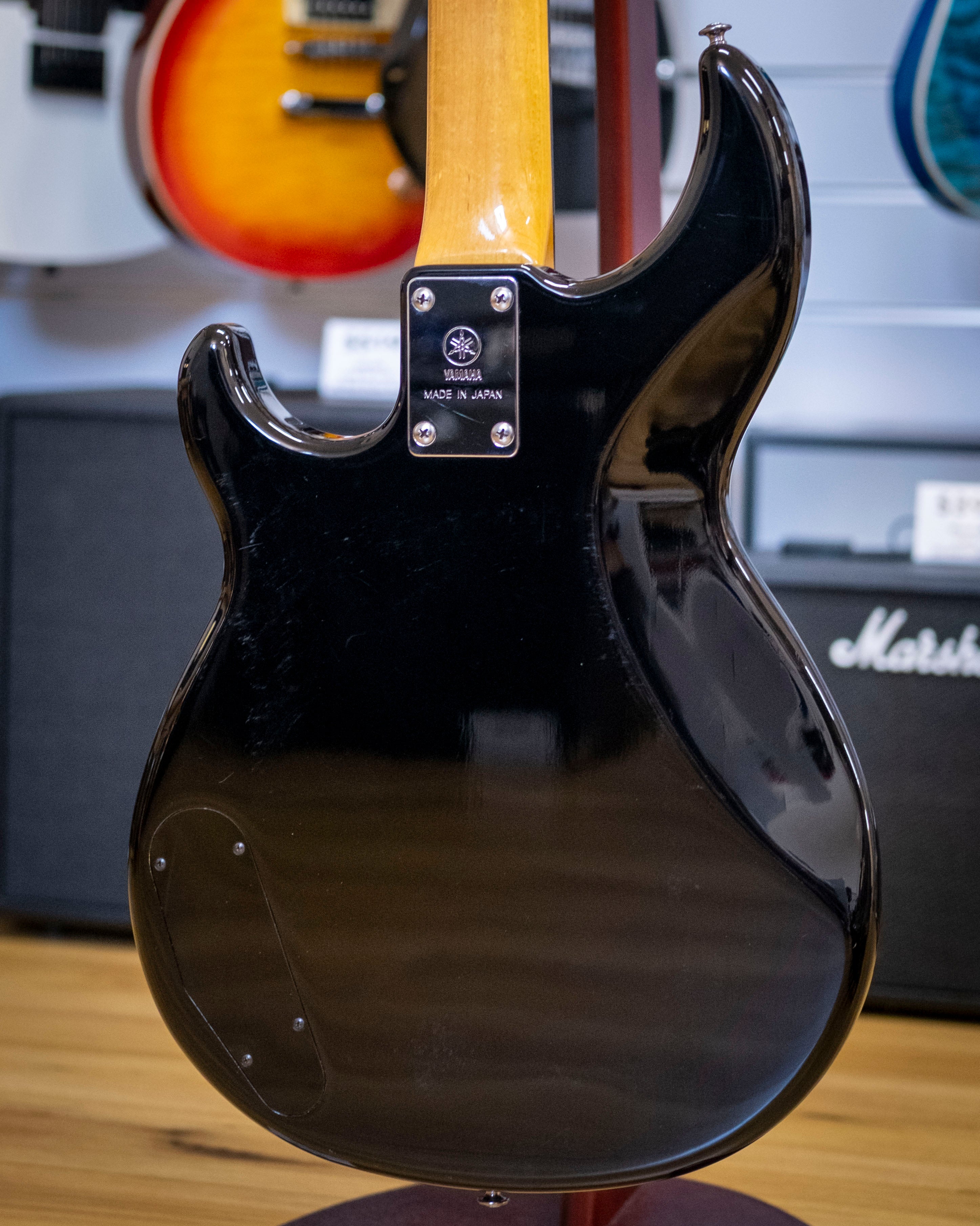 Yamaha BBVI Bass Guitar (Black) (Pre-Owned, 1981 MIJ)