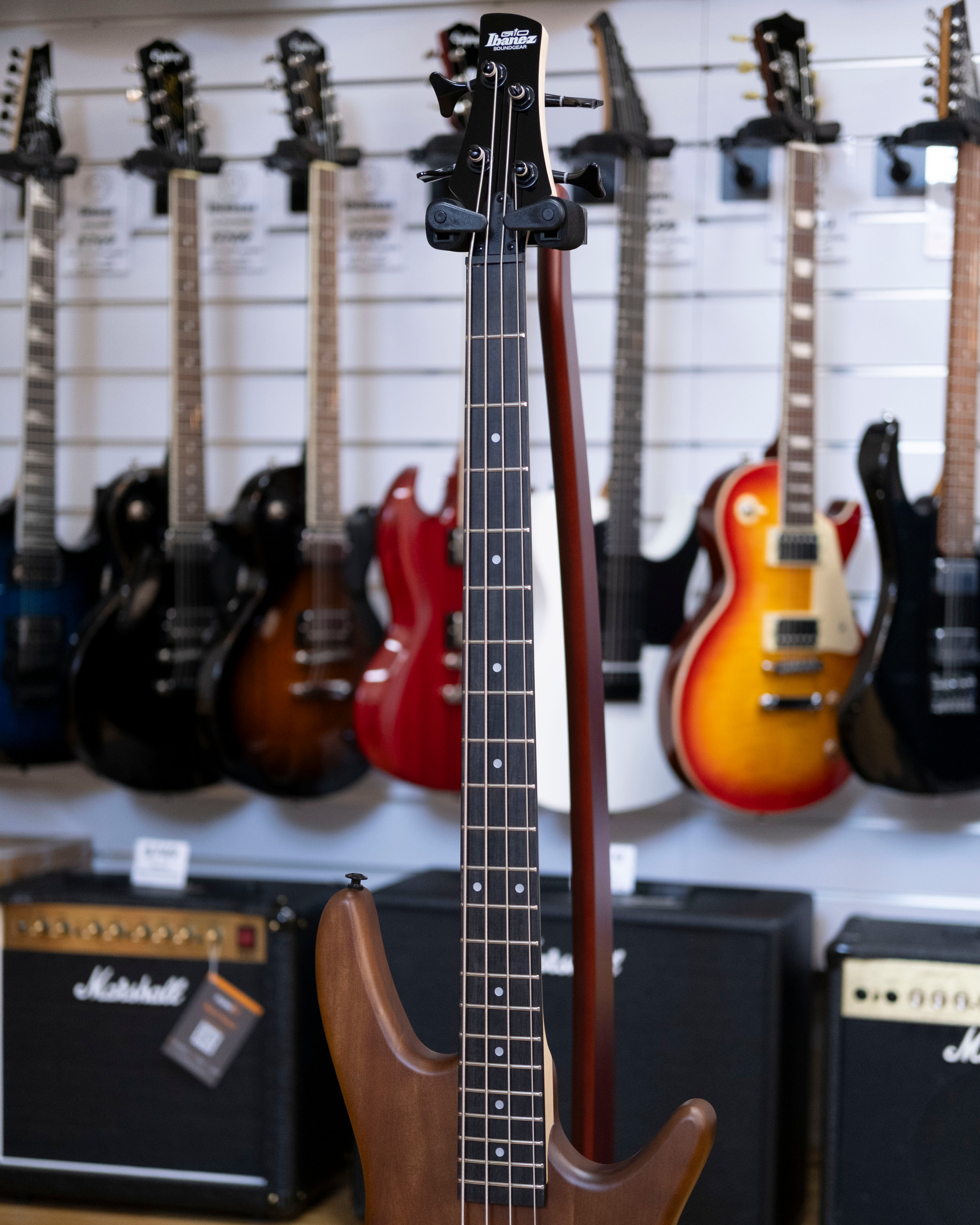 Ibanez Gio SR200B Bass Guitar (Walnut Flat)