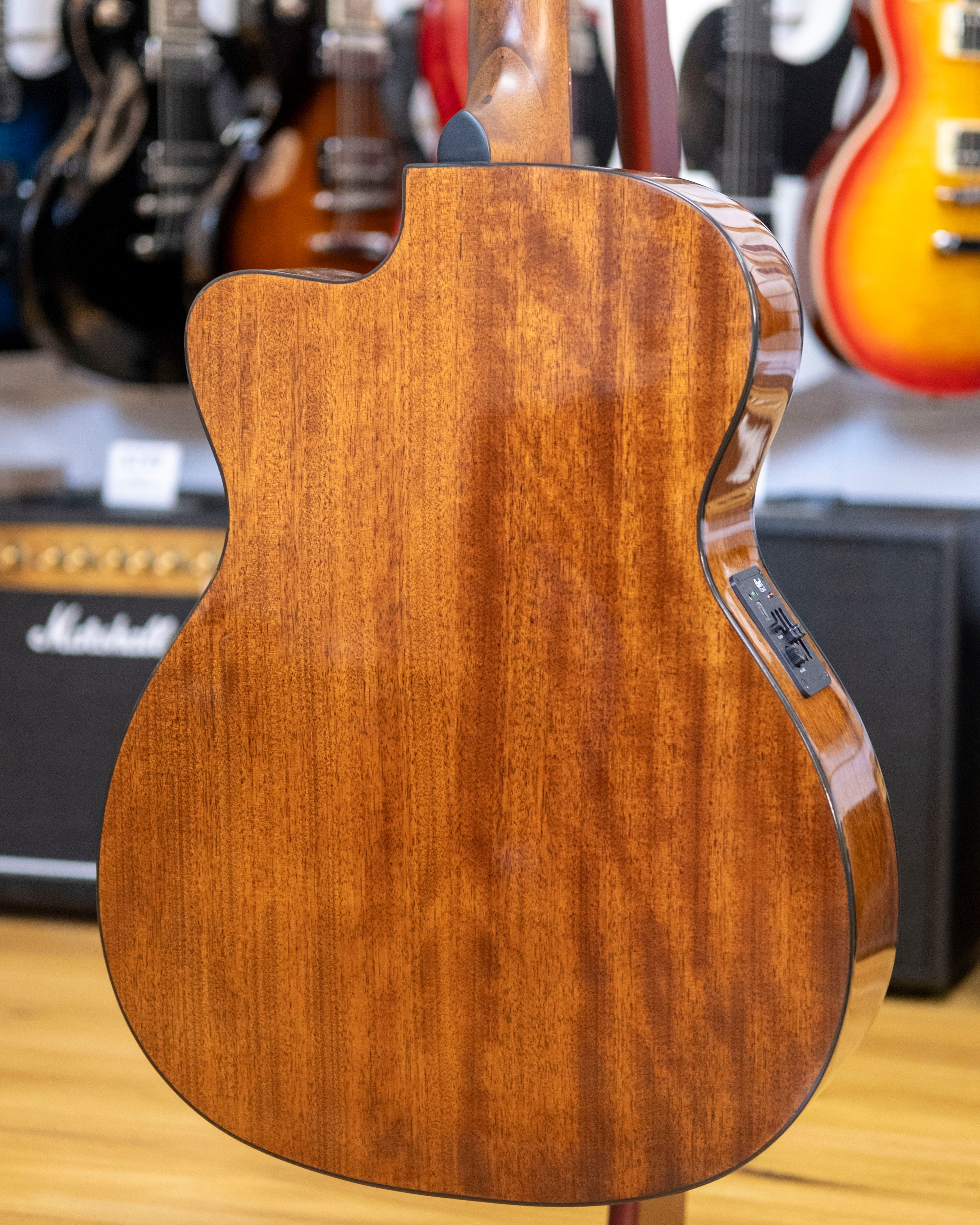 Cort Luce Series OM Acoustic Electric Guitar (Solid Spruce)
