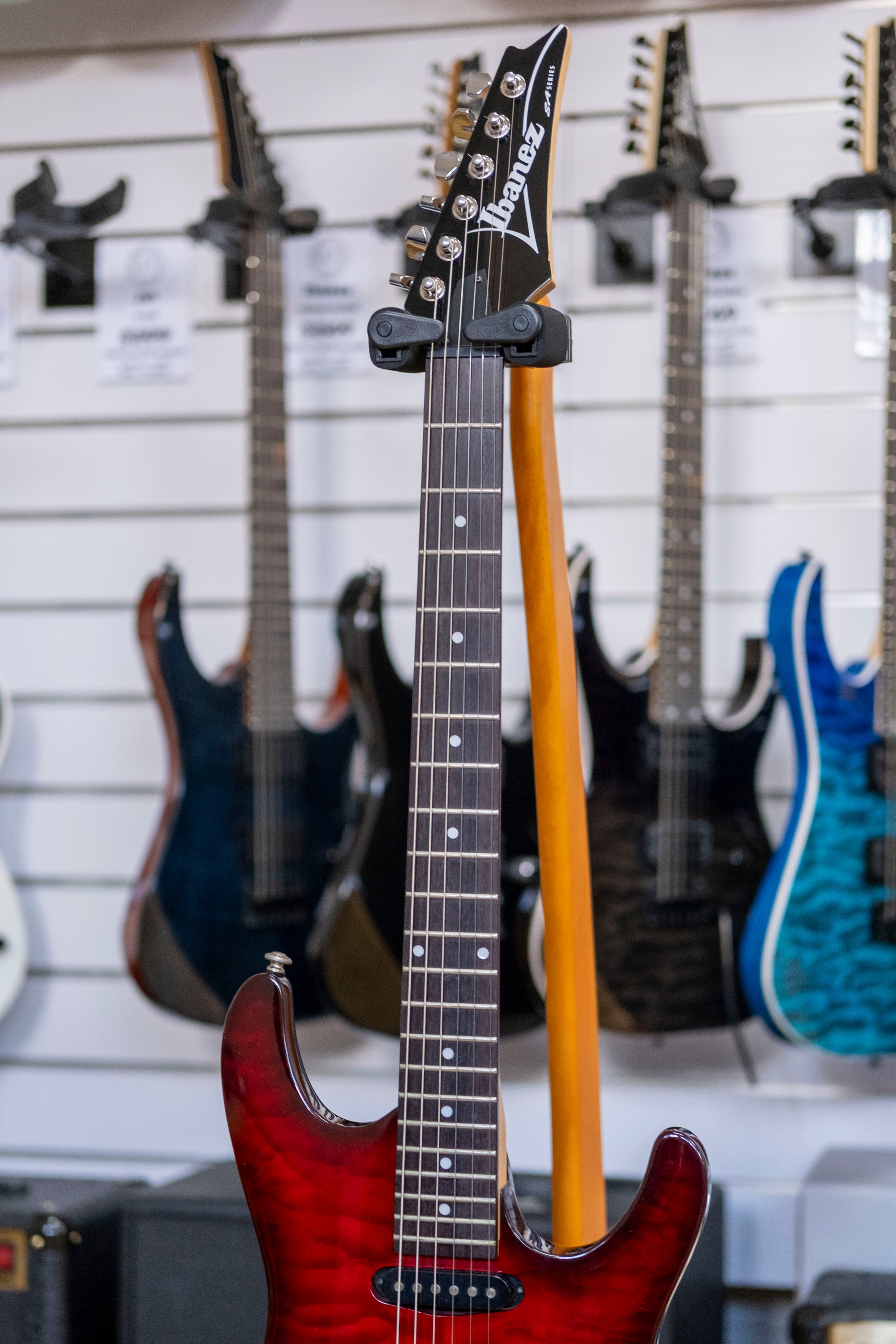 Ibanez SA Series SA160QM Electric Guitar with Hardcase (Pre-Owned, 2005 MIK)