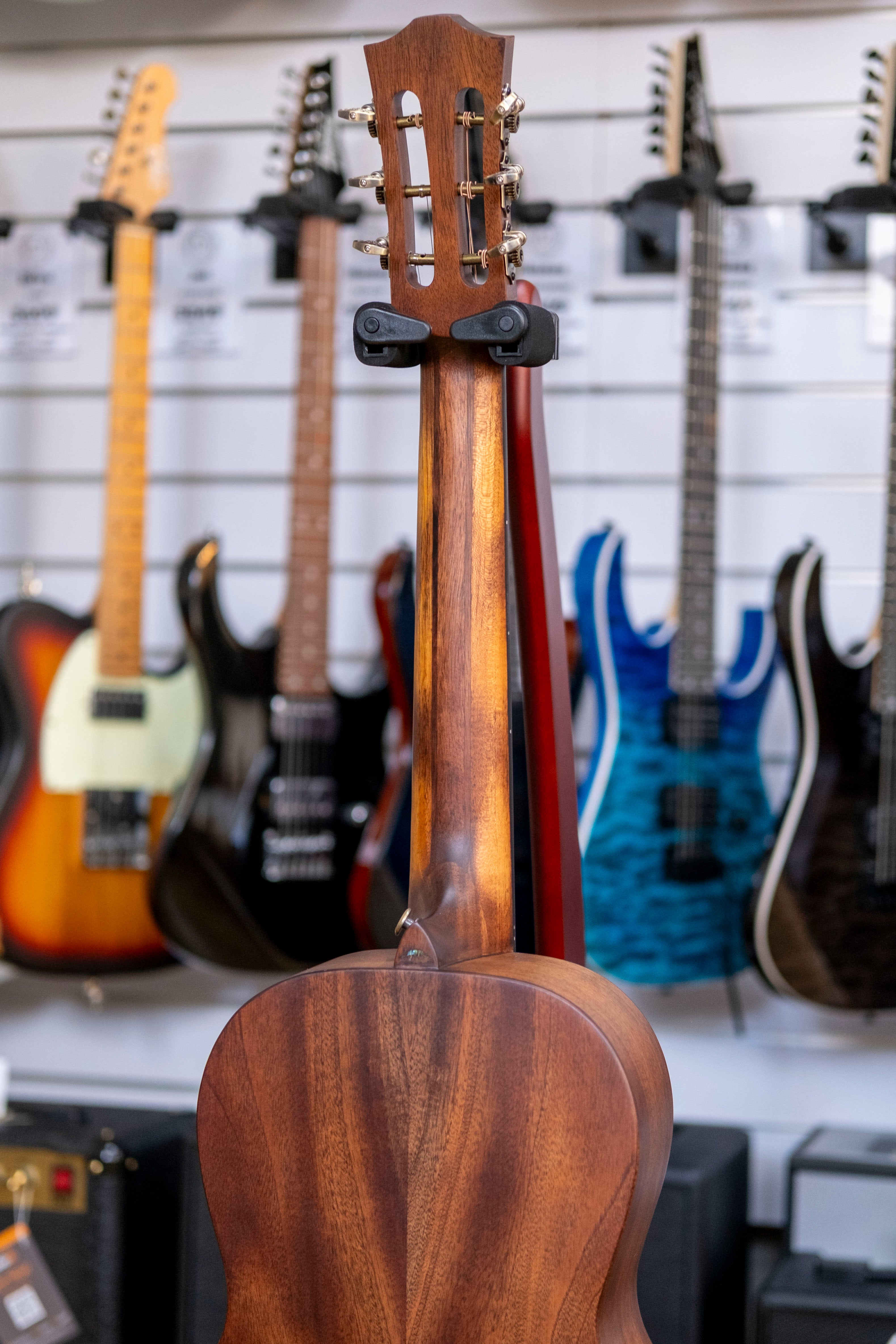 Bromo Rocky Mountain Parlour Acoustic Guitar (Historic Sunburst) (Solid Spruce/Solid Mahogany)