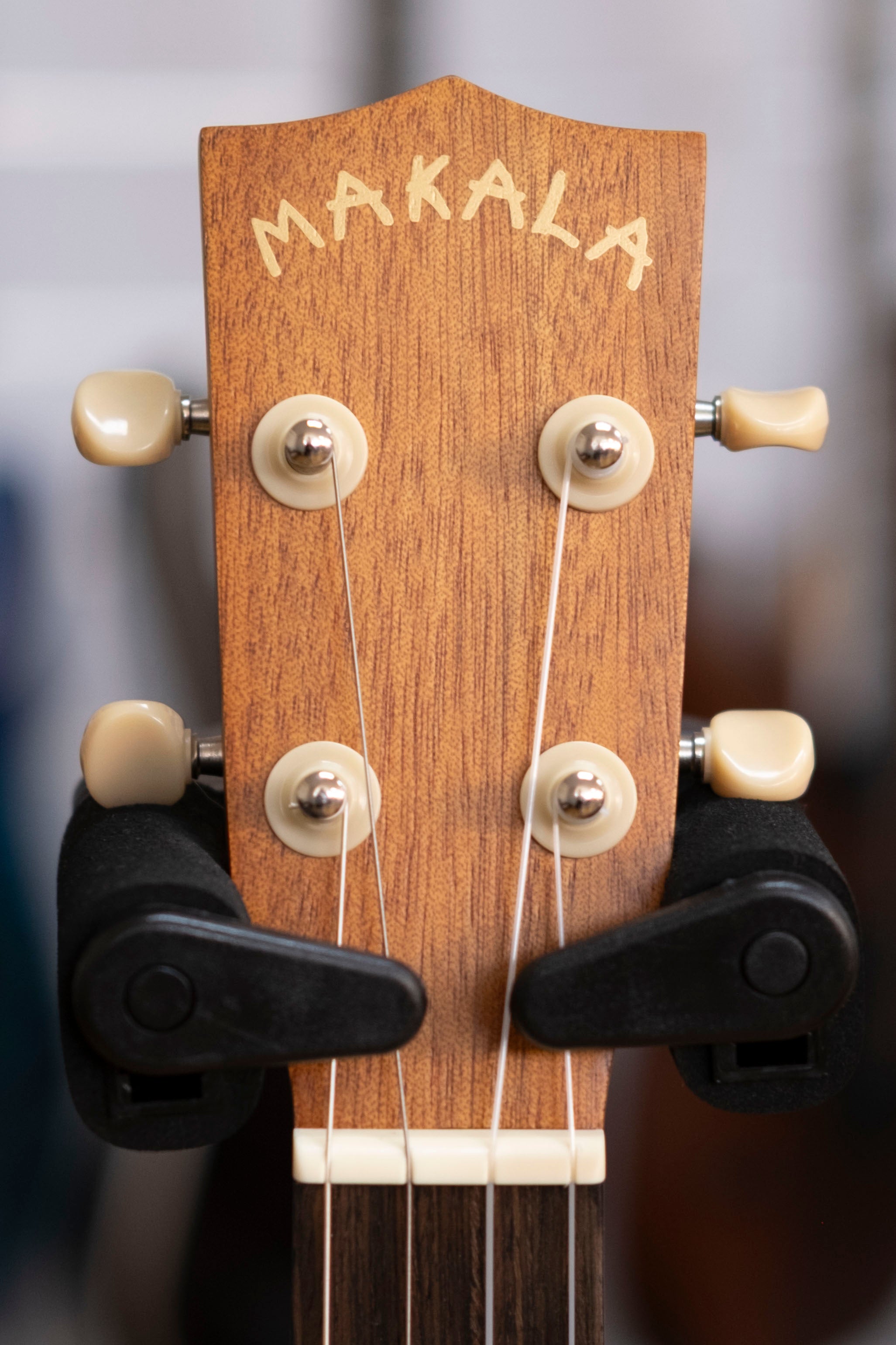 Makala Classic Baritone Ukulele (Mahogany)