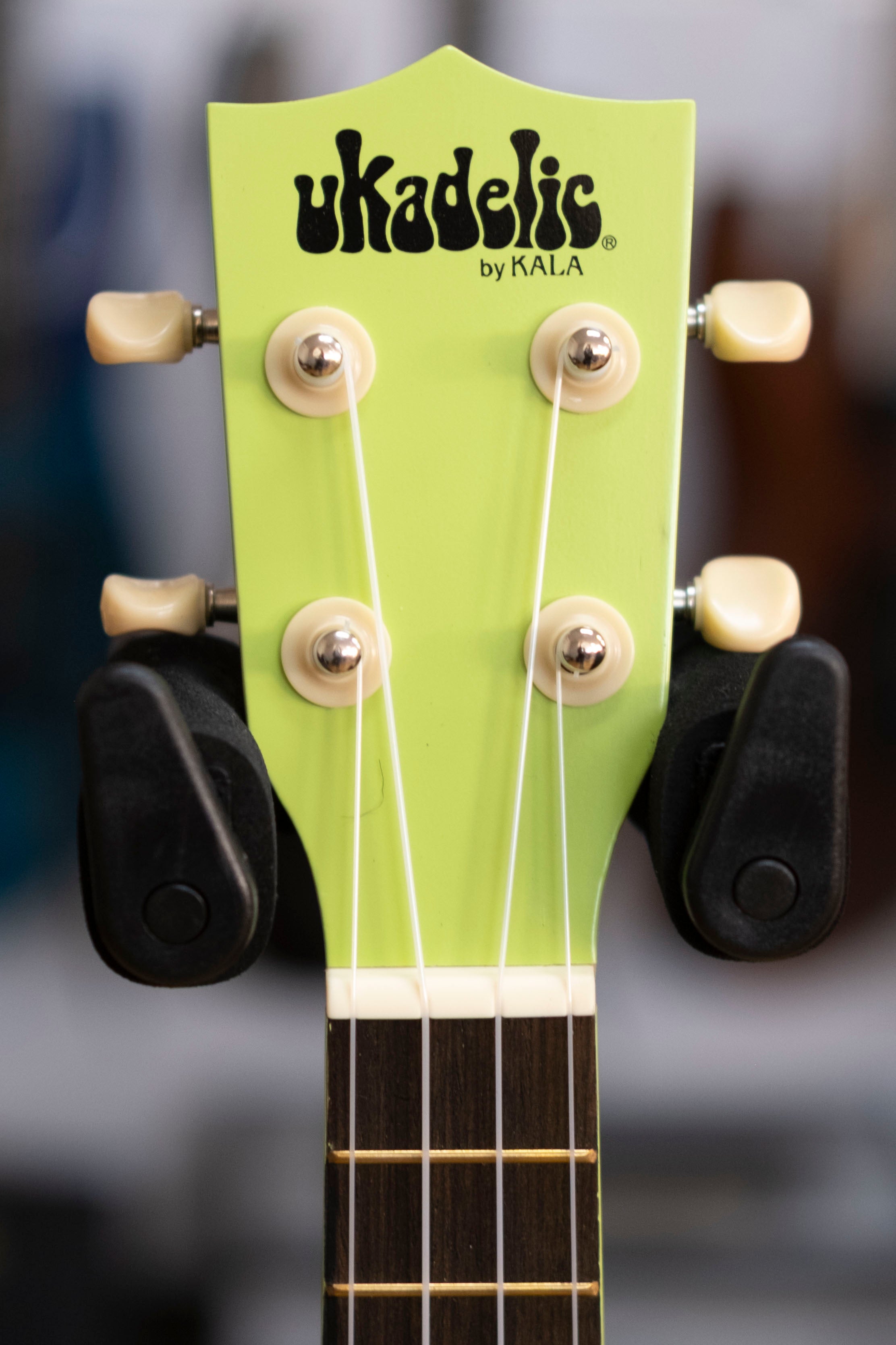 Kala Ukadelic Soprano Ukulele (Grasshopper)