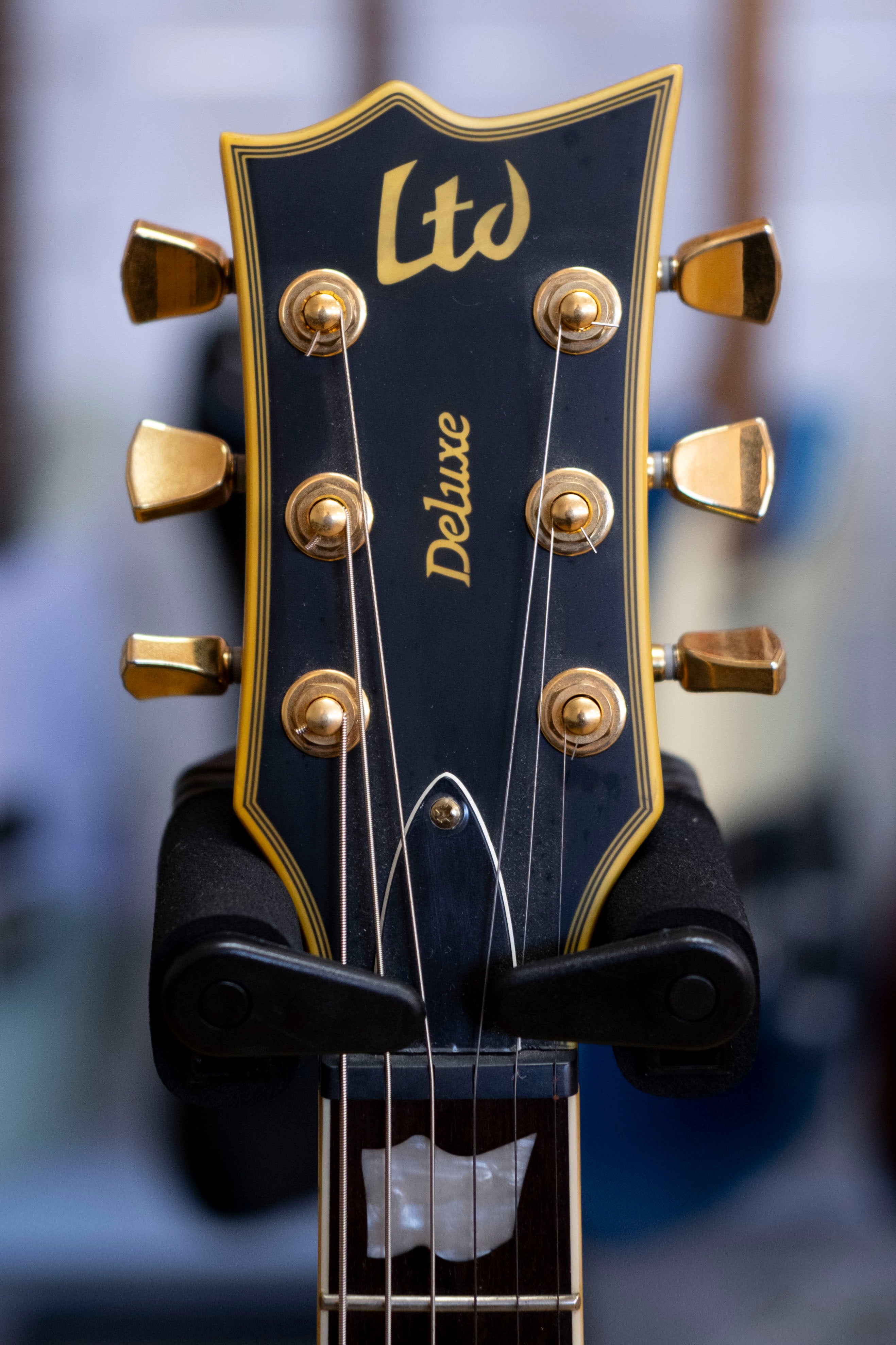 LTD EC-1000 Deluxe Electric Guitar (Vintage Black) (Pre-Owned, 2014)
