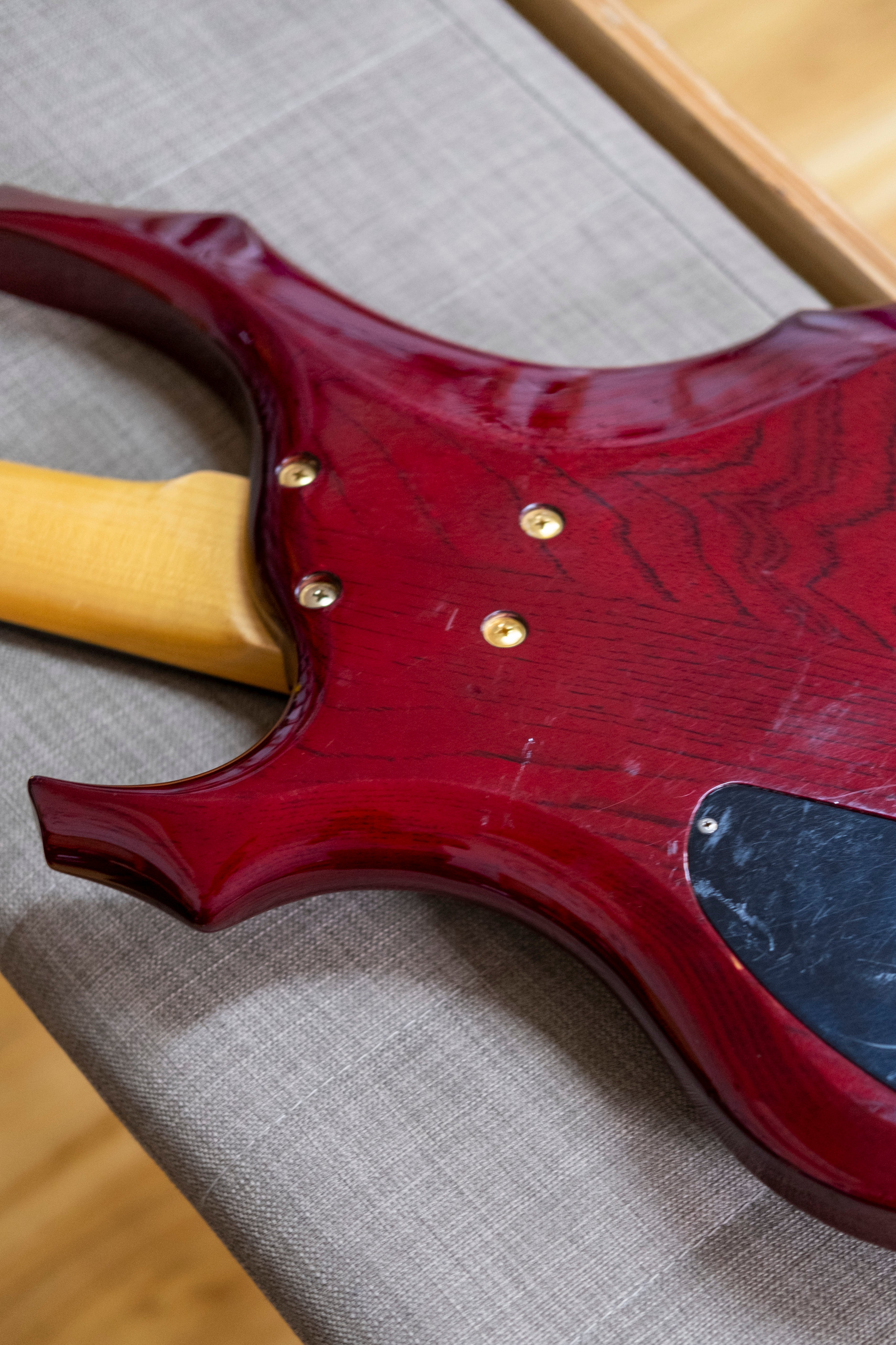 ベース Edwards E-FR-95B ベース Edwards by ESP E-FR-95B Forest bass EDWARDS by ESP E