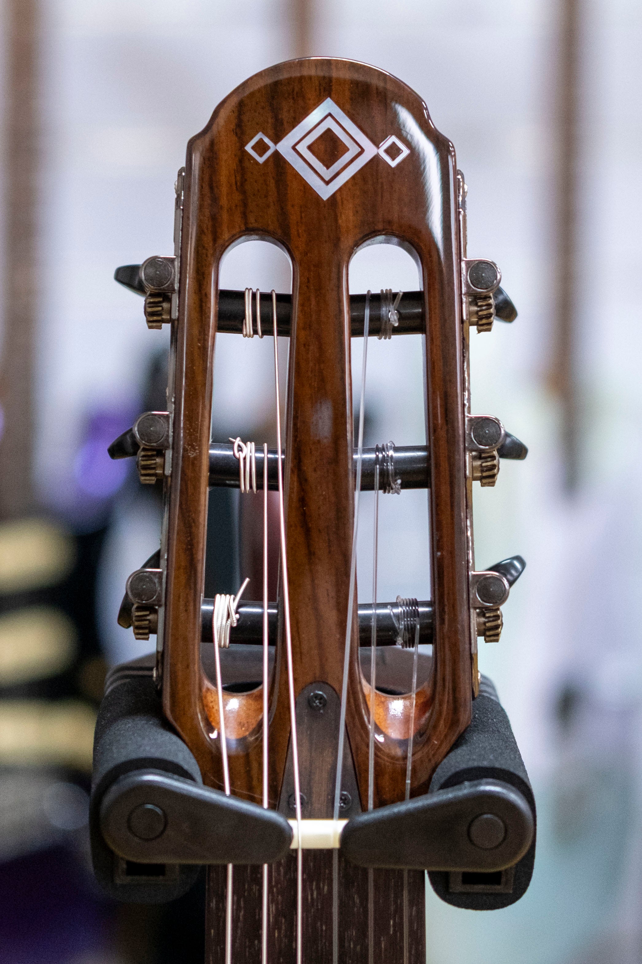 Katoh Hispania Thinline Electric Nylon String Classical Guitar with Gig Bag (Cognac)