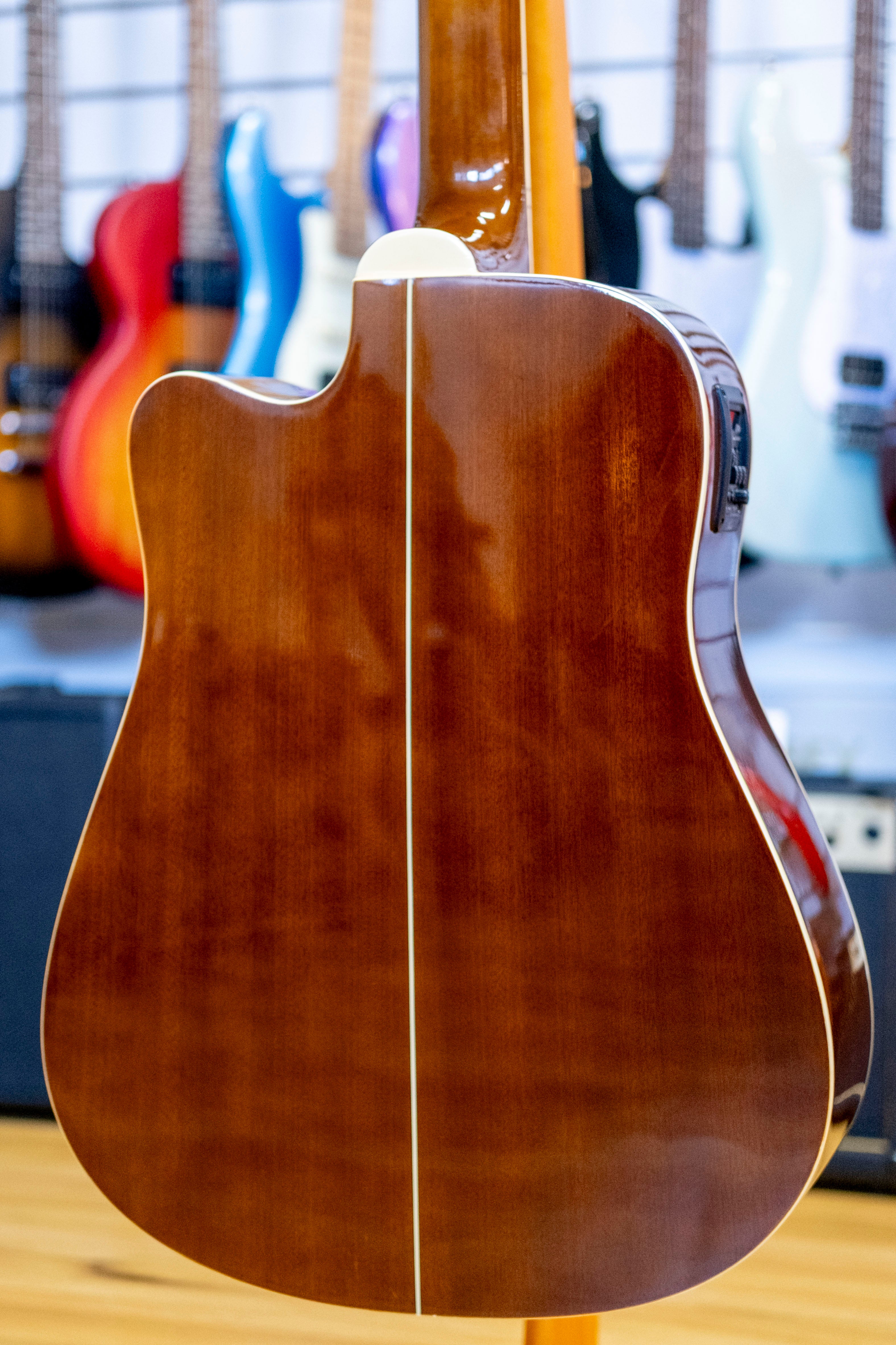 Artist Guitars 12-String Acoustic Electric Guitar with Hardcase (Pre-Owned)