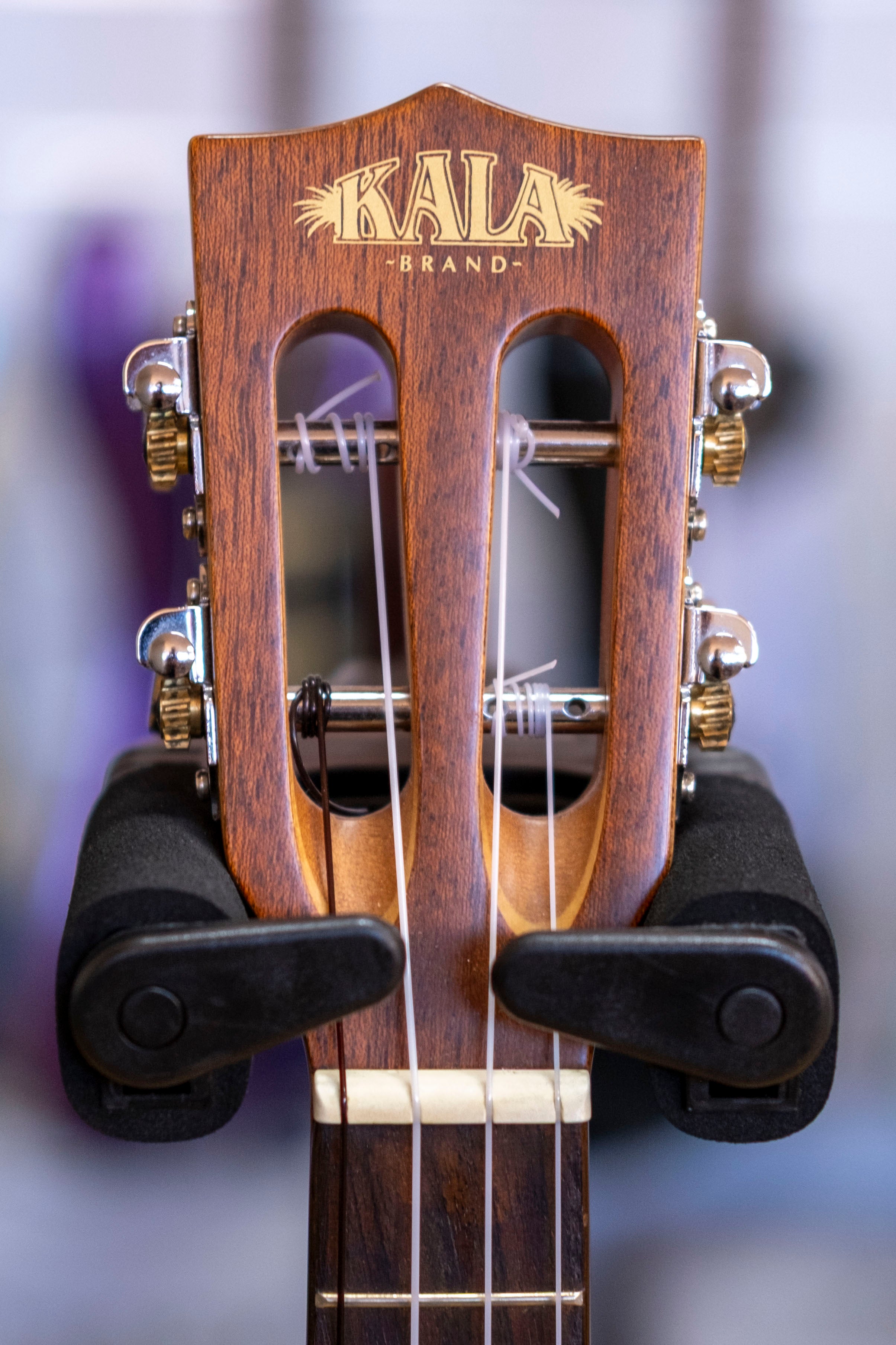 Kala KA-SMH-TG Solid Mahogany Tenor Ukulele (Pre-Owned)
