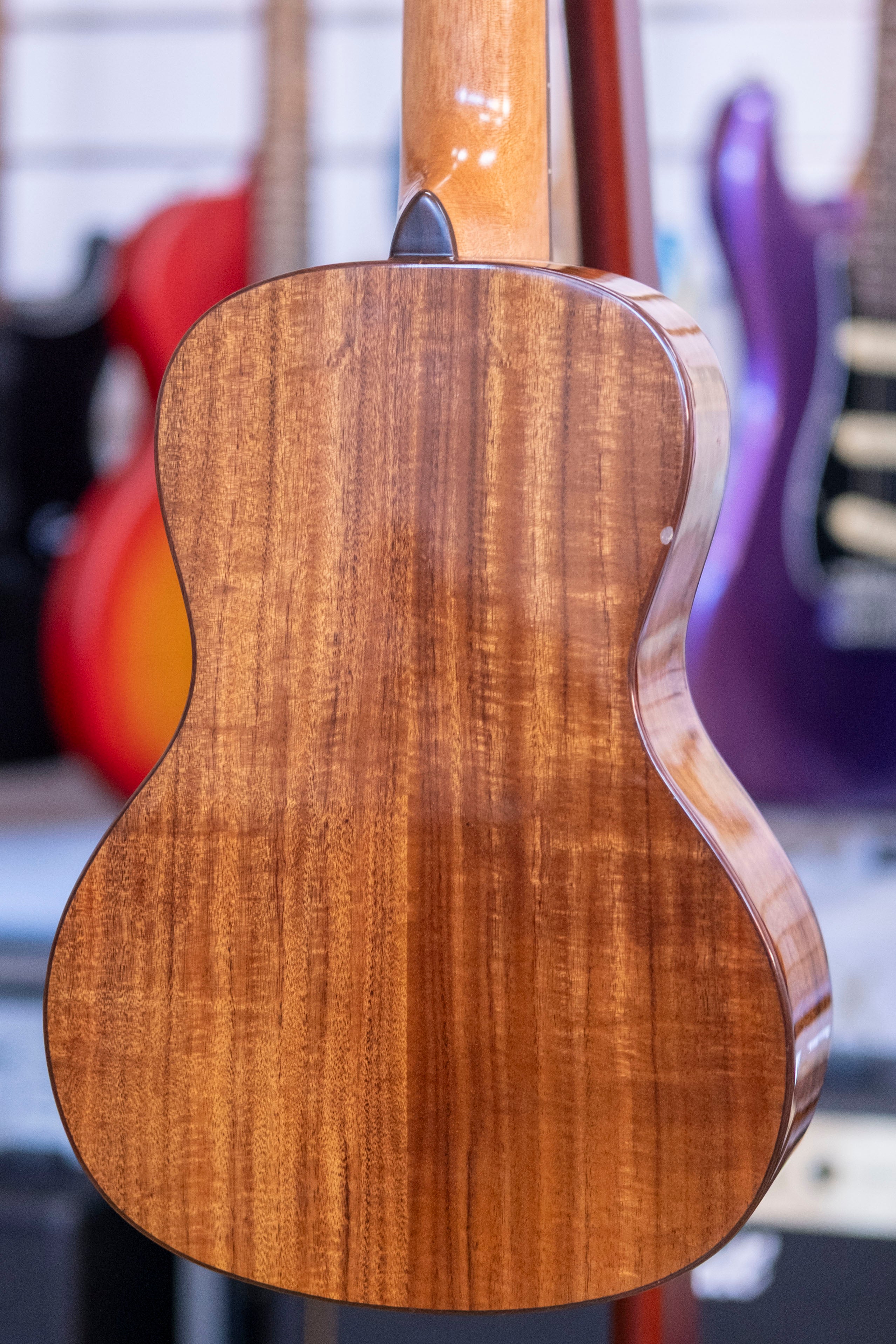 Kala KA-SCAC-C Solid Cedar Concert Ukulele with Mahalo Gig Bag (Pre-Owned)
