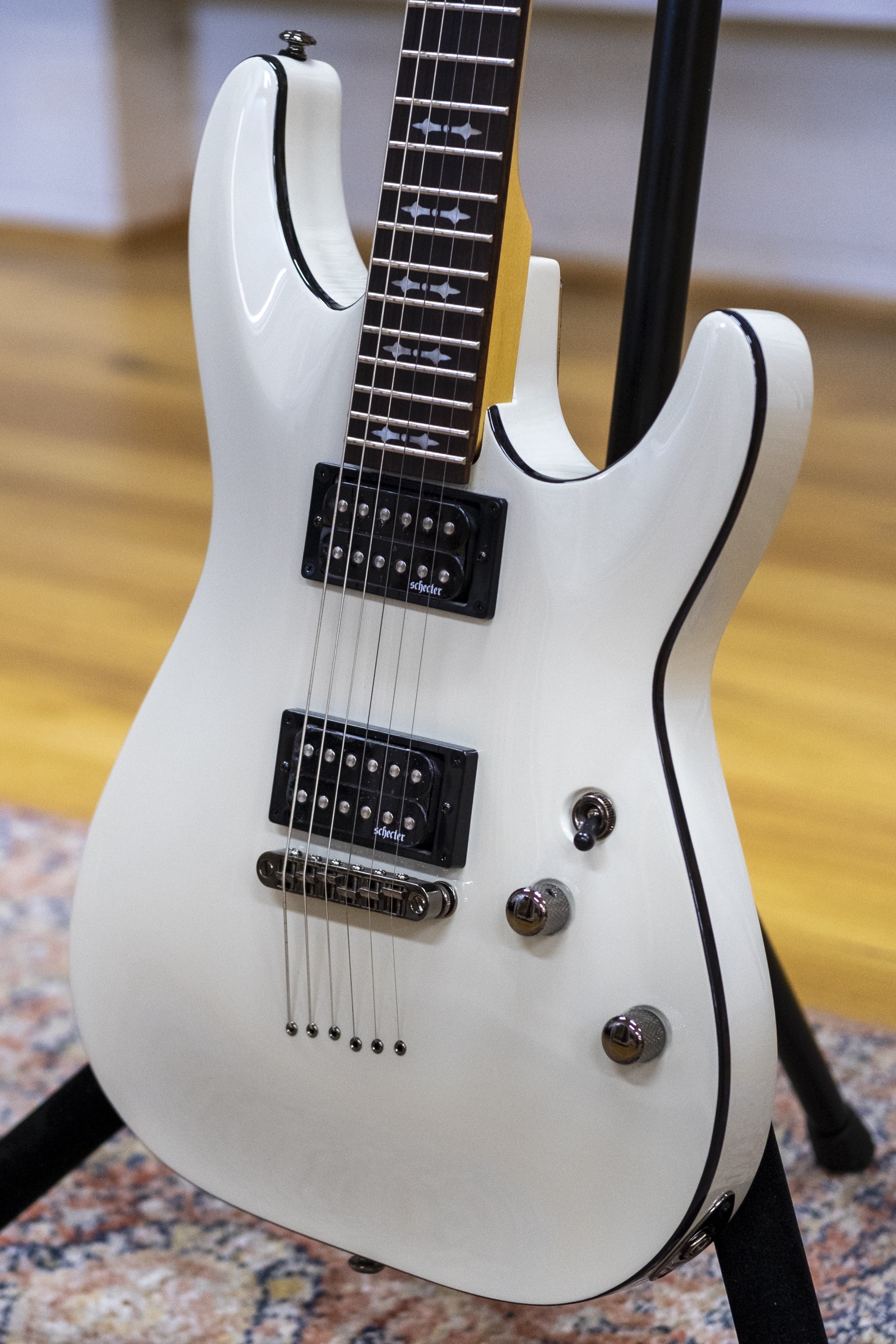 Schecter Omen-6 Electric Guitar (Vintage White)