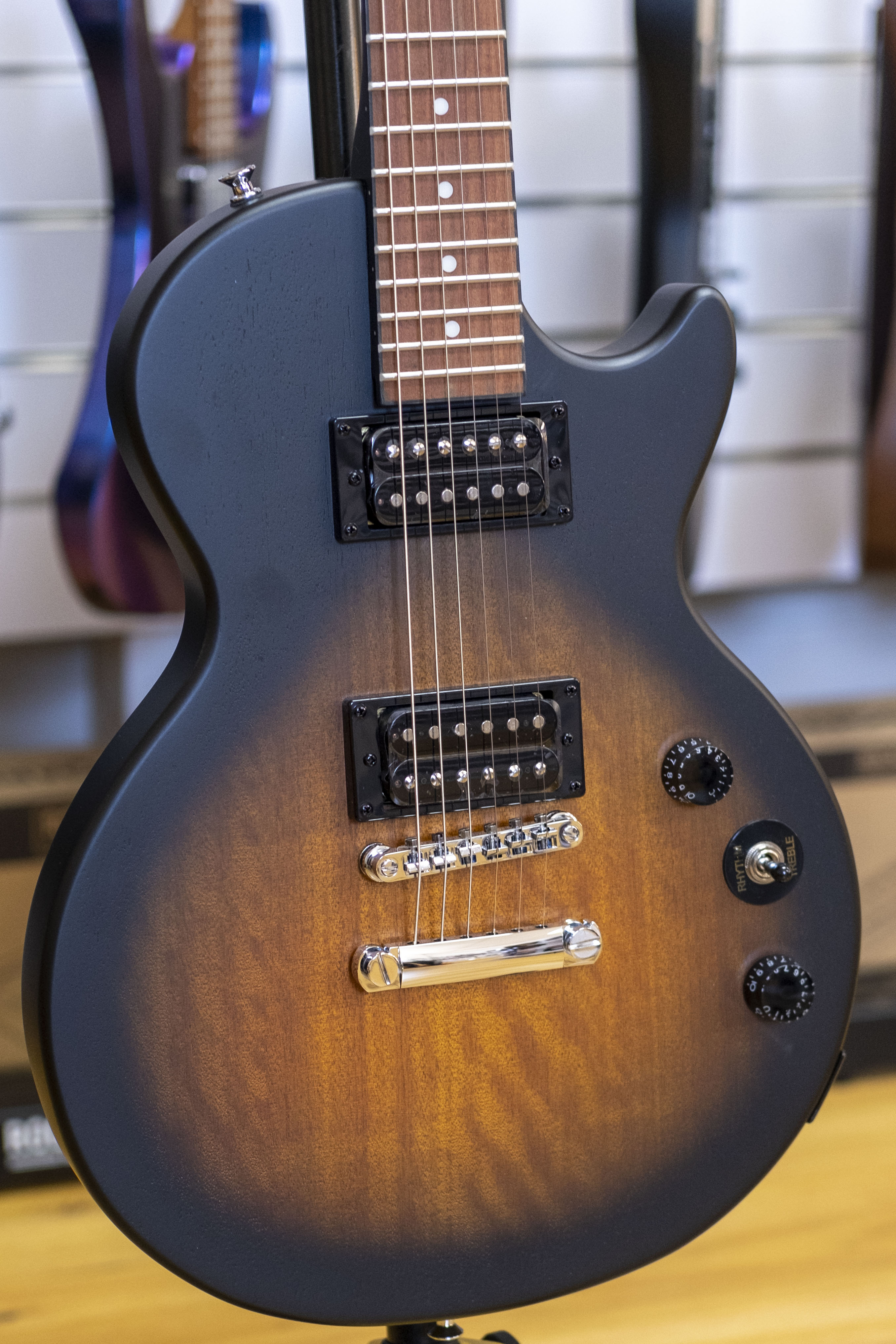Epiphone Les Paul Special Satin Electric Guitar (Vintage Sunburst)