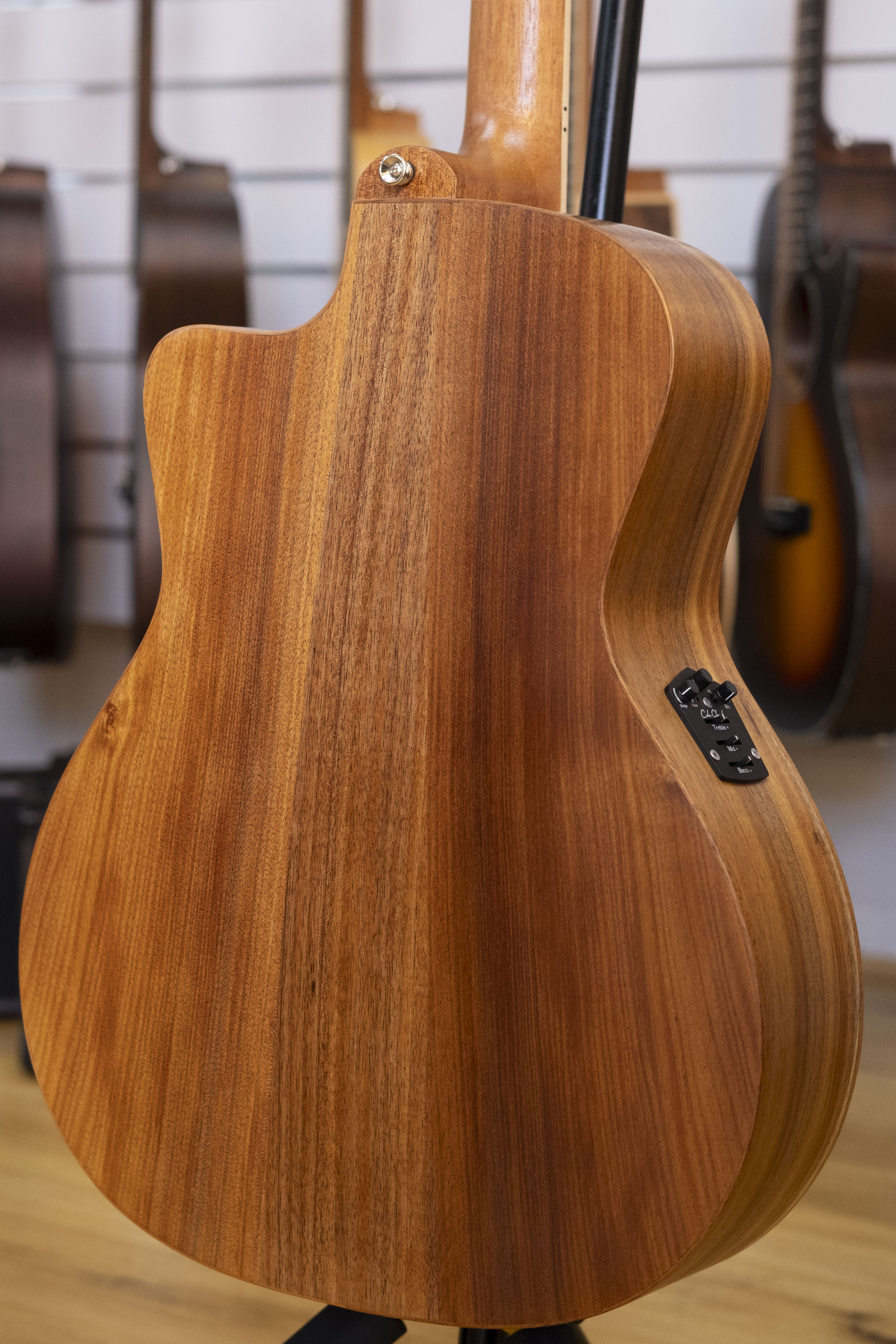 Cole Clark Studio Series Grand Auditorium Acoustic Electric Guitar (Australian Blackwood)