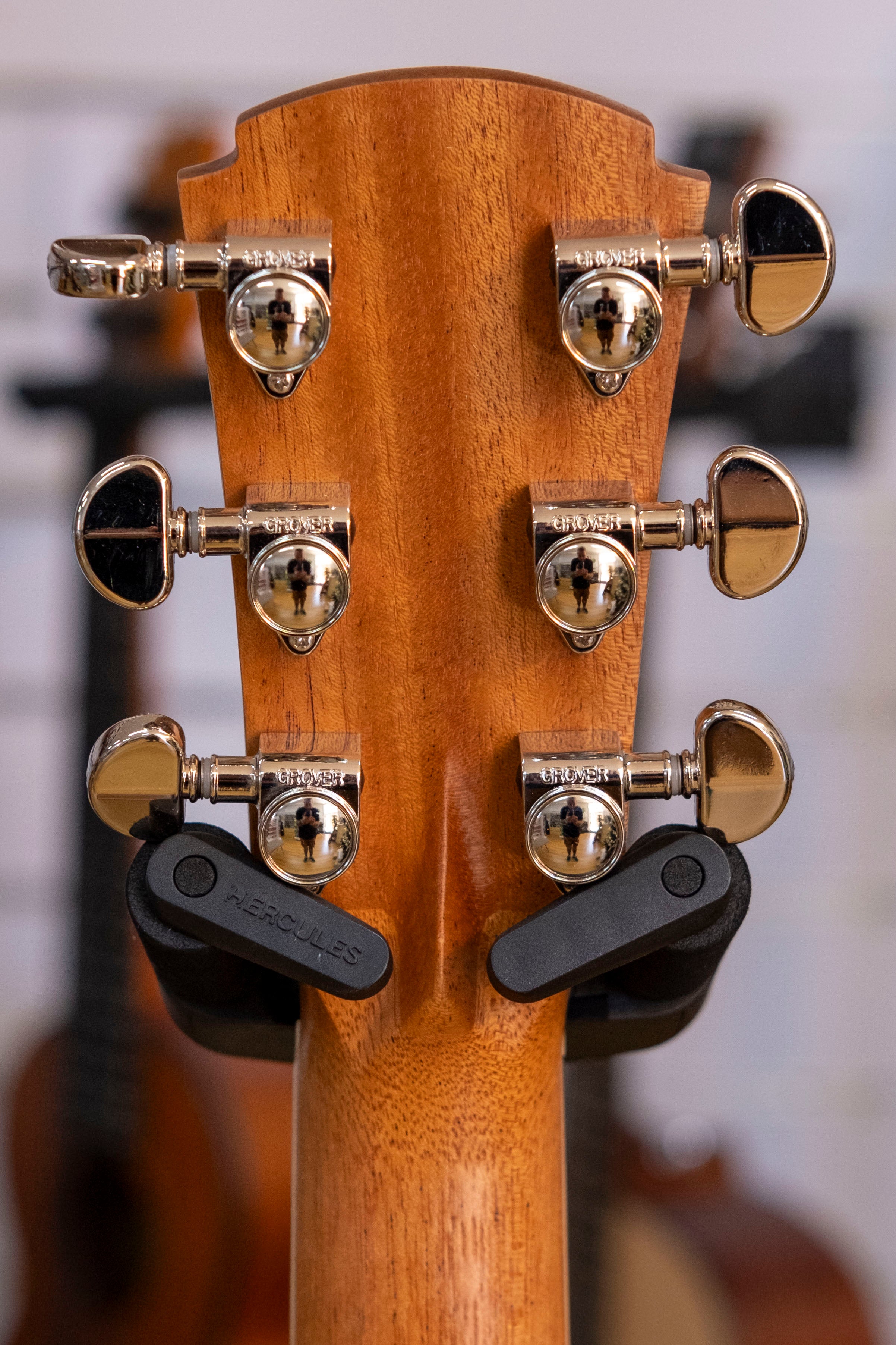 Cole Clark Studio Series Grand Auditorium Acoustic Electric Guitar (Australian Blackwood)