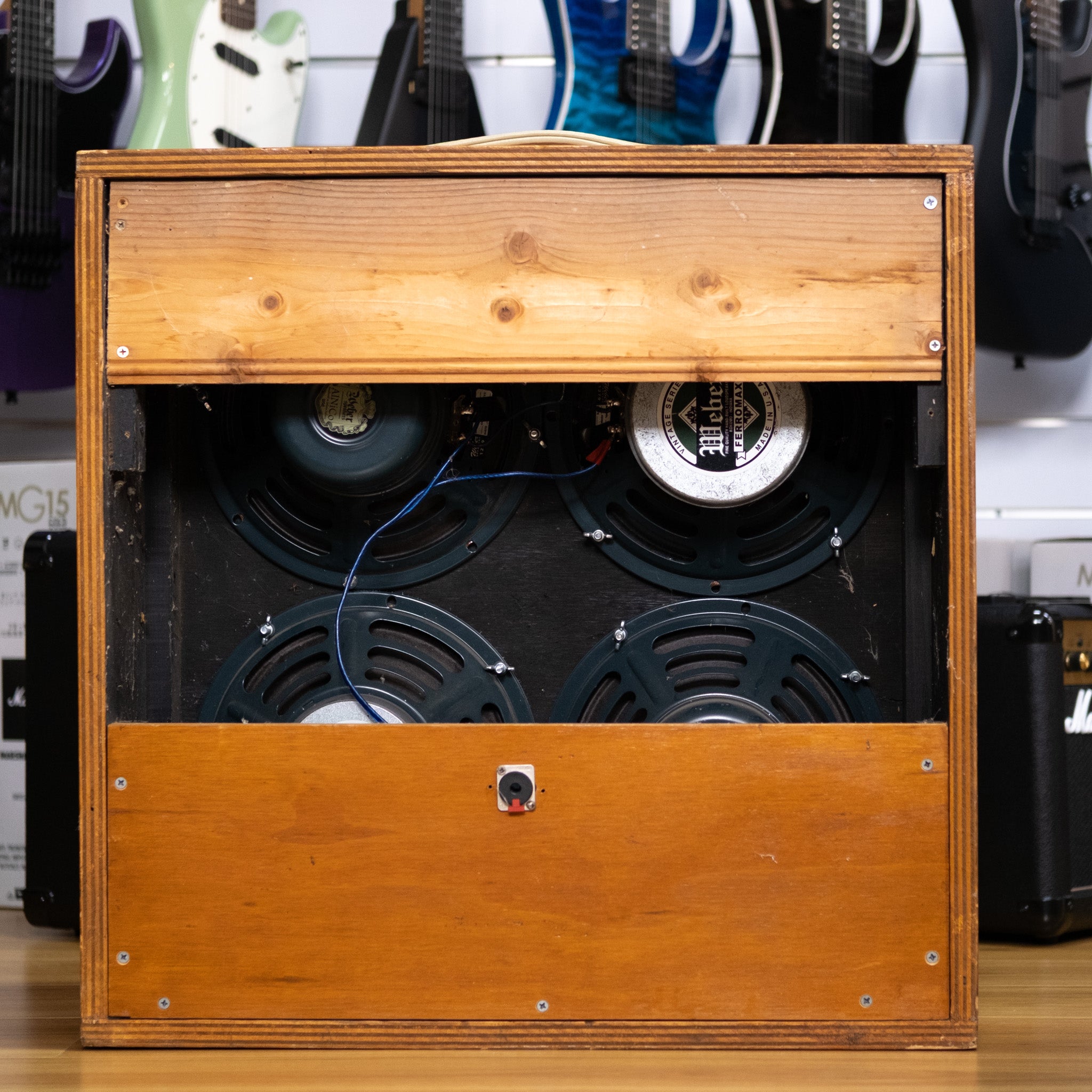 Handmade 4x10" Speaker Cabinet (Pre-Owned)