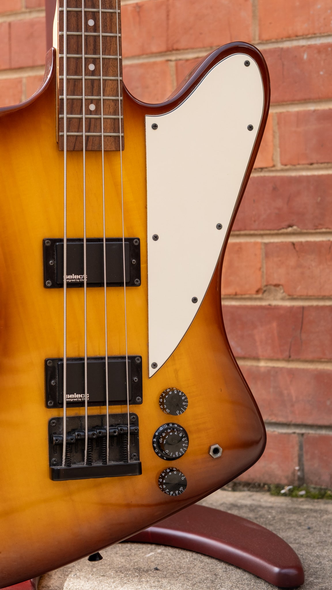 Legacy Classic Collection 'Thunderbird' Bass Guitar (Pre-Owned)