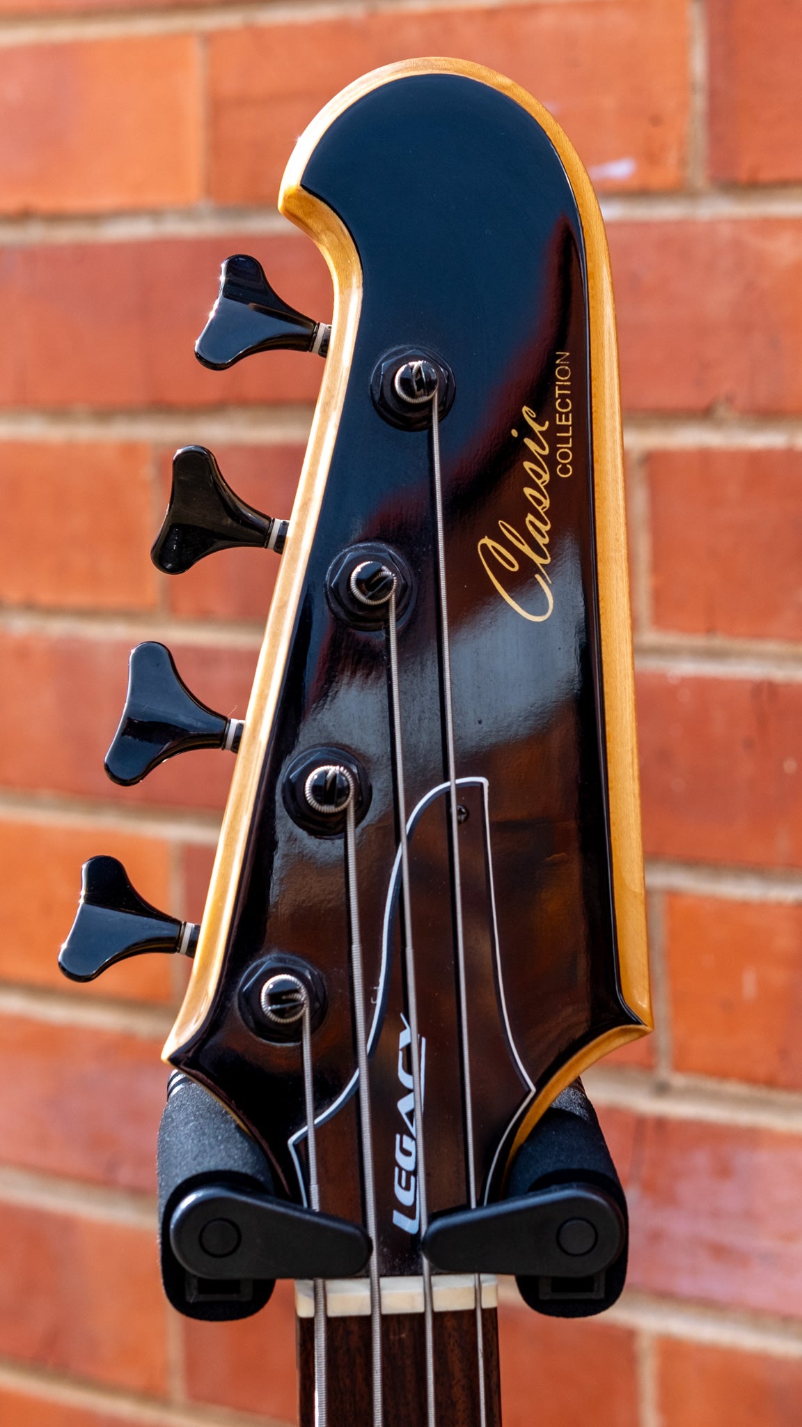 Legacy Classic Collection 'Thunderbird' Bass Guitar (Pre-Owned)