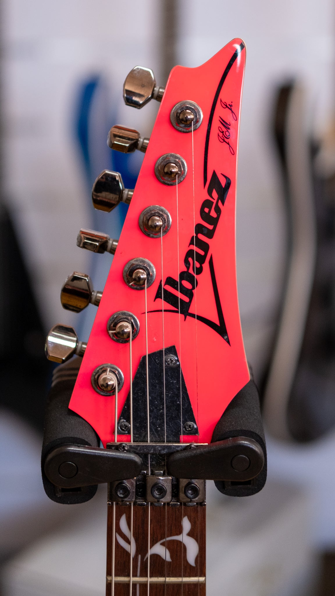 Ibanez JEM JRSP Steve Vai Signature Electric Guitar (Pink) (Pre-Owned, 2017)
