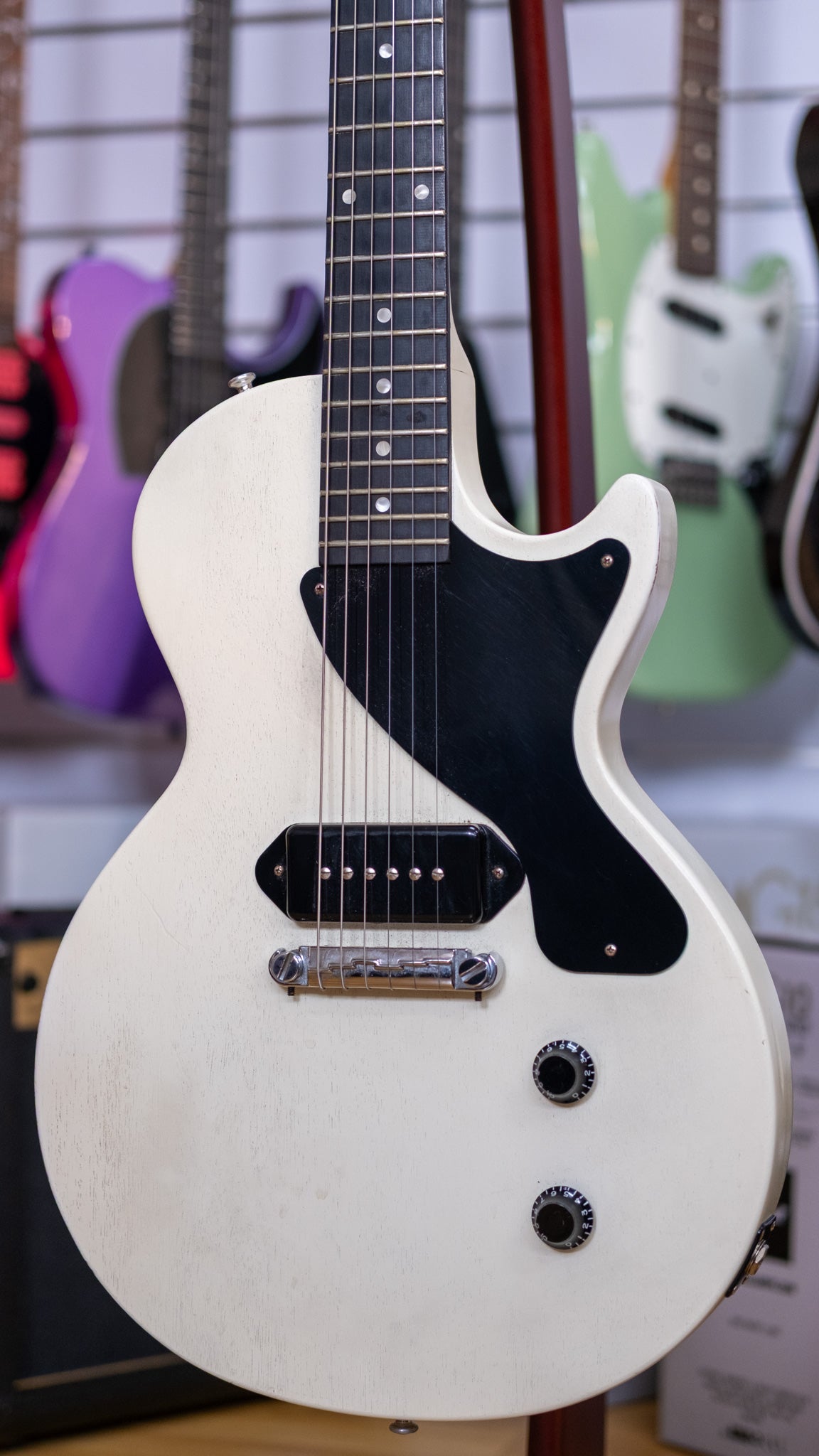 Gibson Les Paul Junior Electric Guitar with Hardcase (Satin White) (Pre-Owned, 2010)