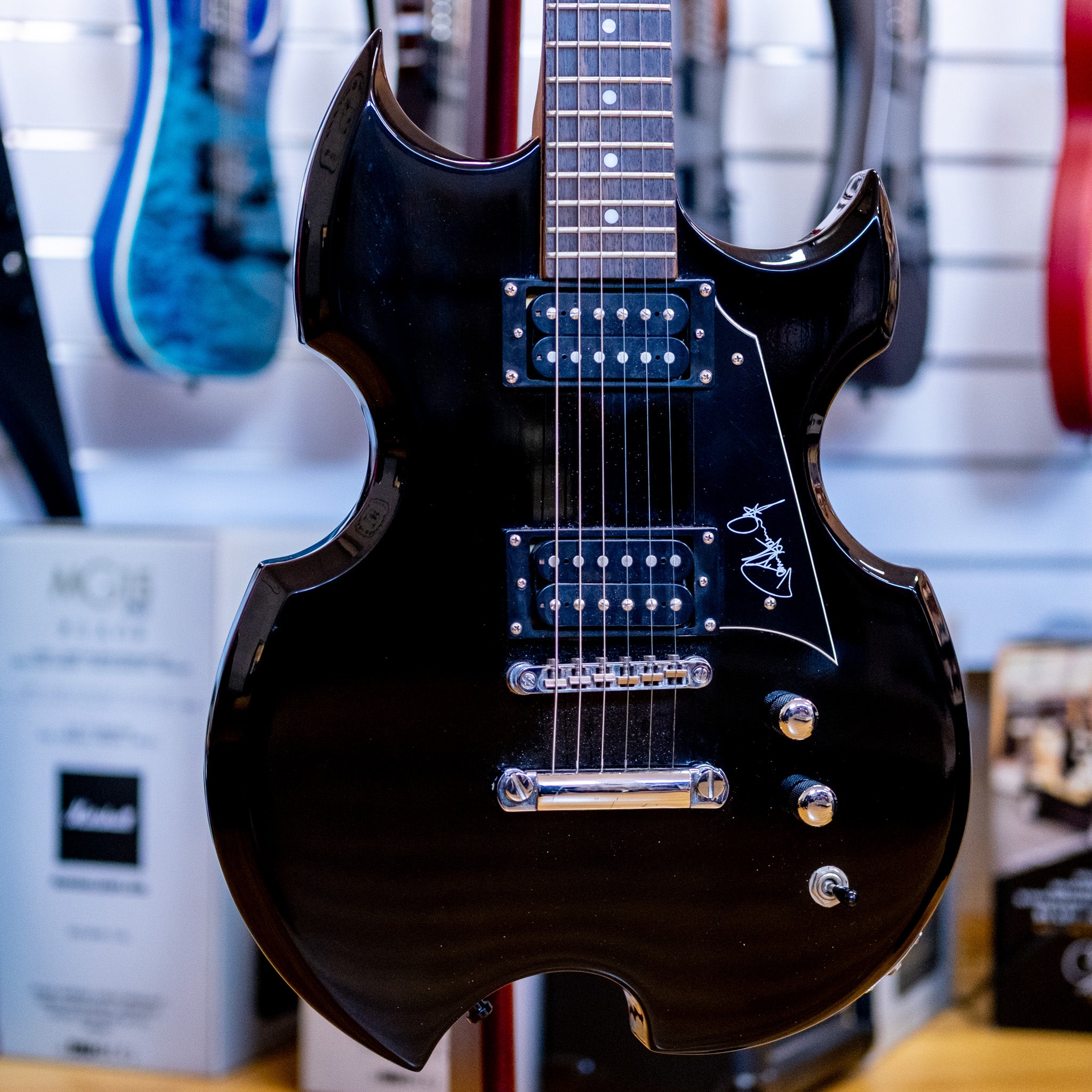 Washburn PS-80 Paul Stanley Electric Guitar with Hardcase (Pre-Owned)