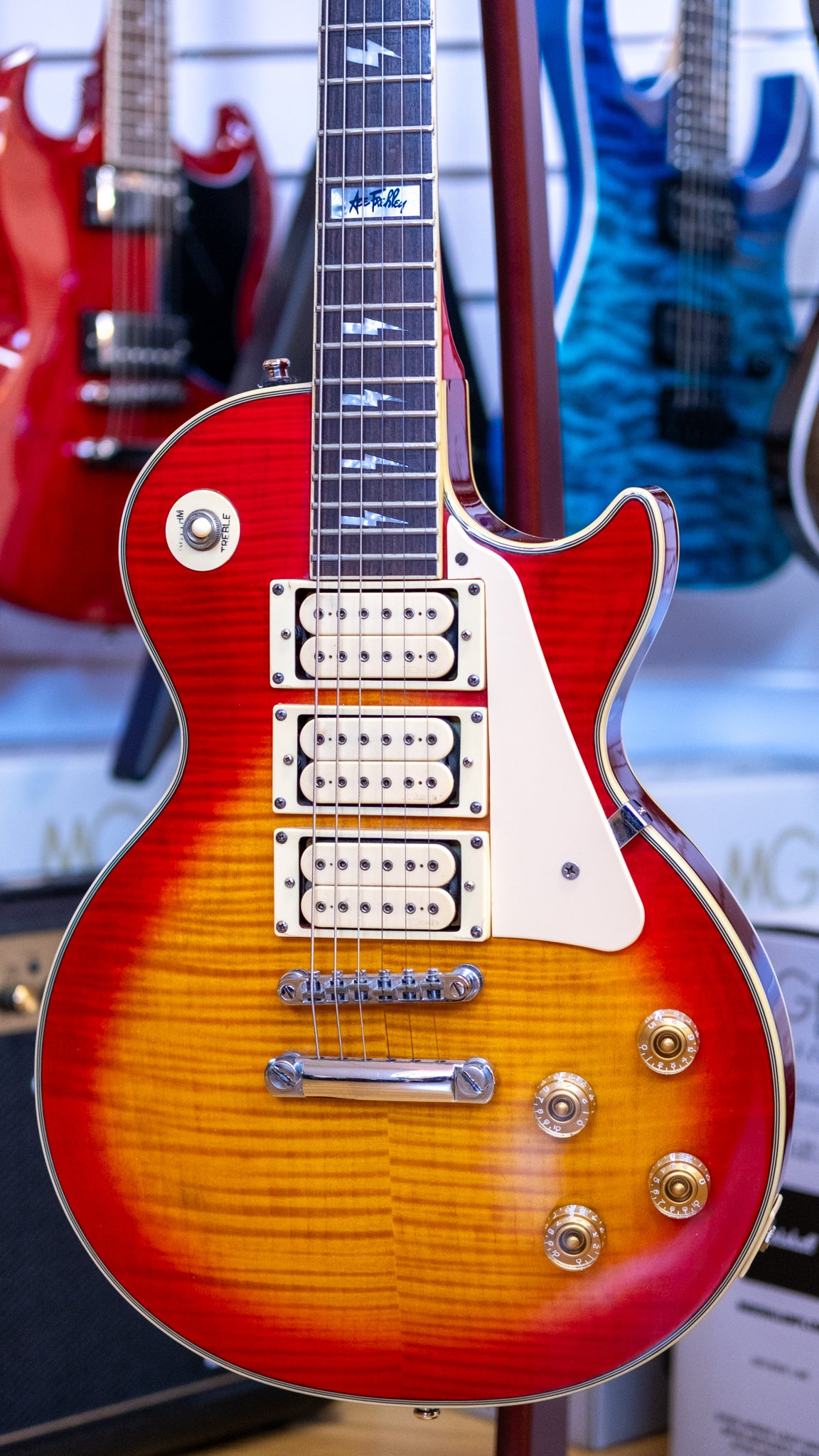 Epiphone Ace Frehley Les Paul Electric Guitar (Heritage Cherry Sunburst) (Pre-Owned, 2004 MIK)