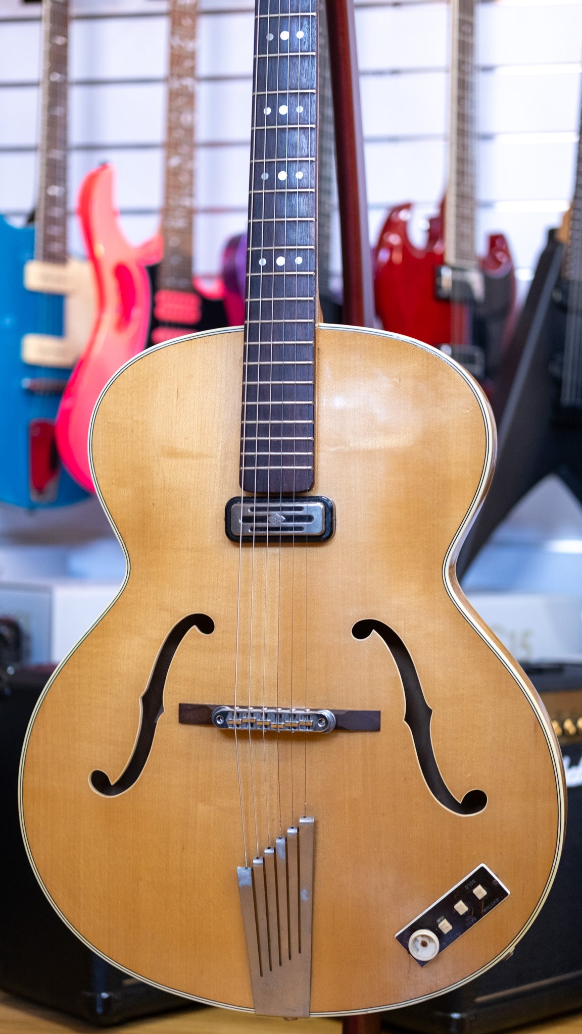 Hofner Senator Thinline Electric Guitar (Pre-Owned, 1960)