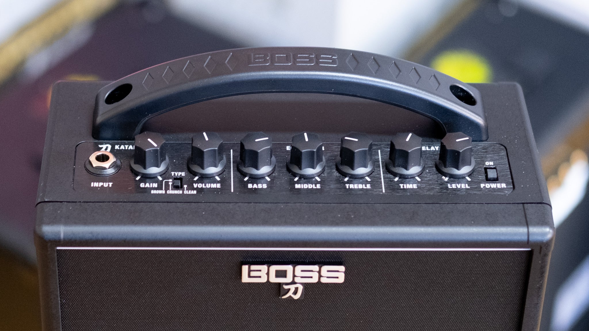Boss Katana-Mini 7-Watt Battery Powered Guitar Combo (Pre-Owned)