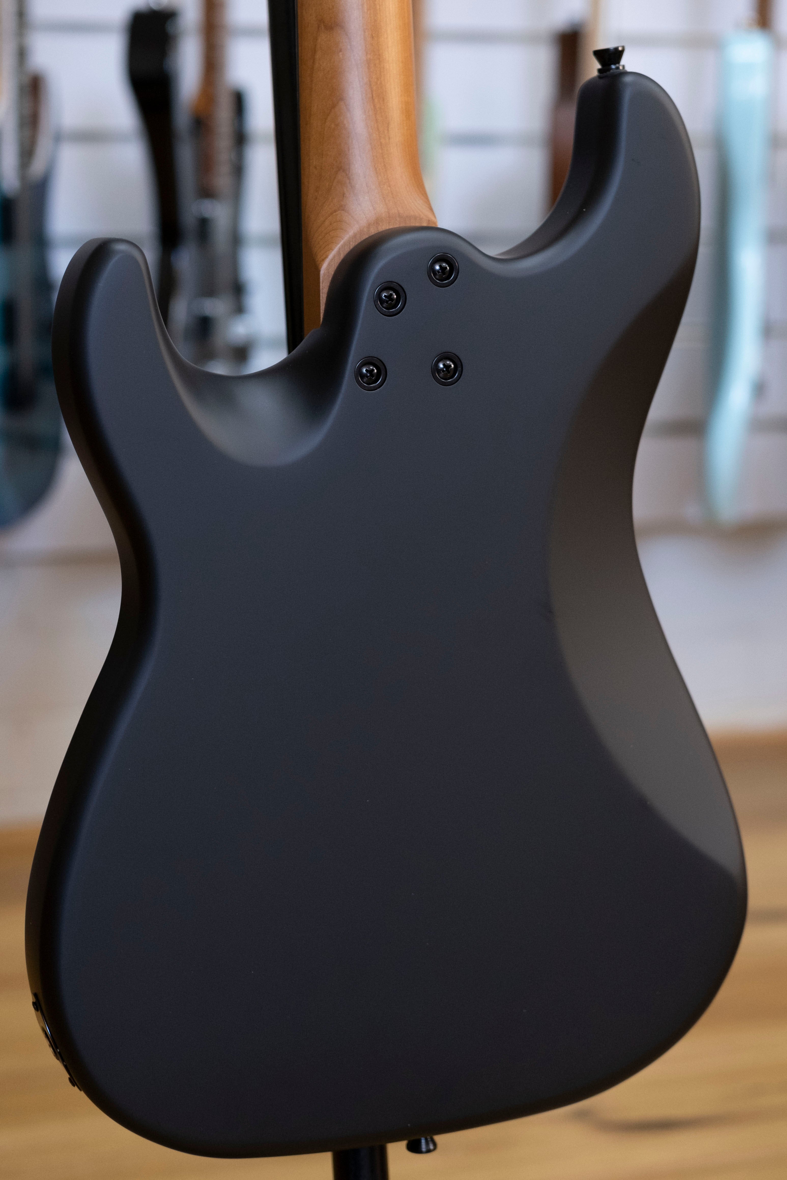 Jet Guitars JS-400 Electric Guitar (Matte Black)