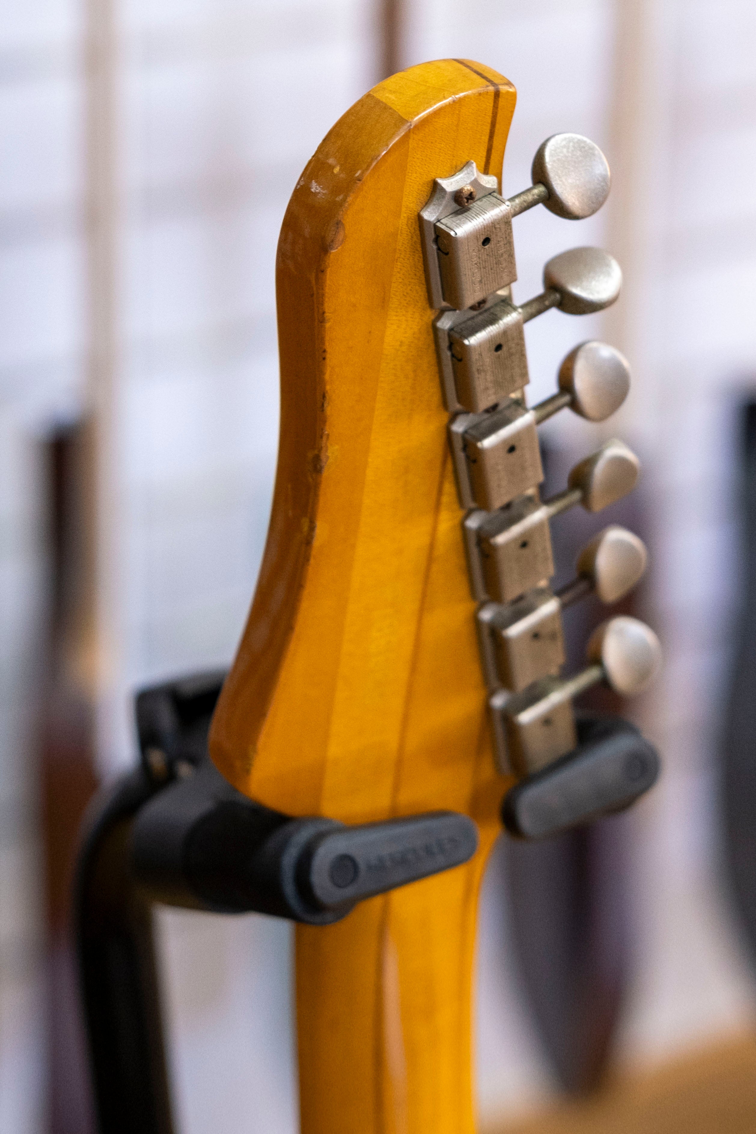 Greco GO-II 750 Brazen Picker Electric Guitar (Natural) (Pre-Owned, 19