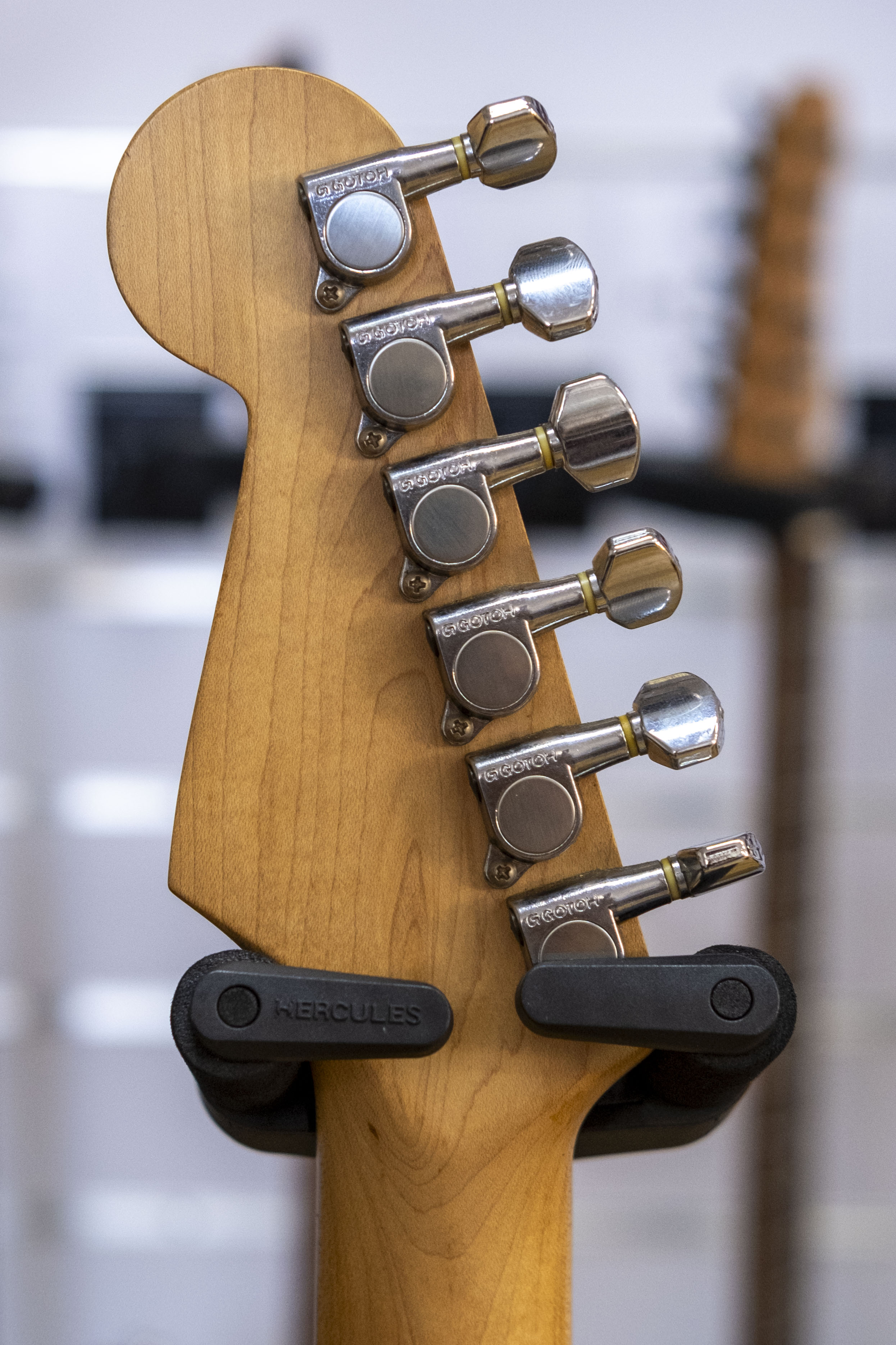 1994 Squier by Fender Silver Series Stratocaster (3-Tone Sunburst)