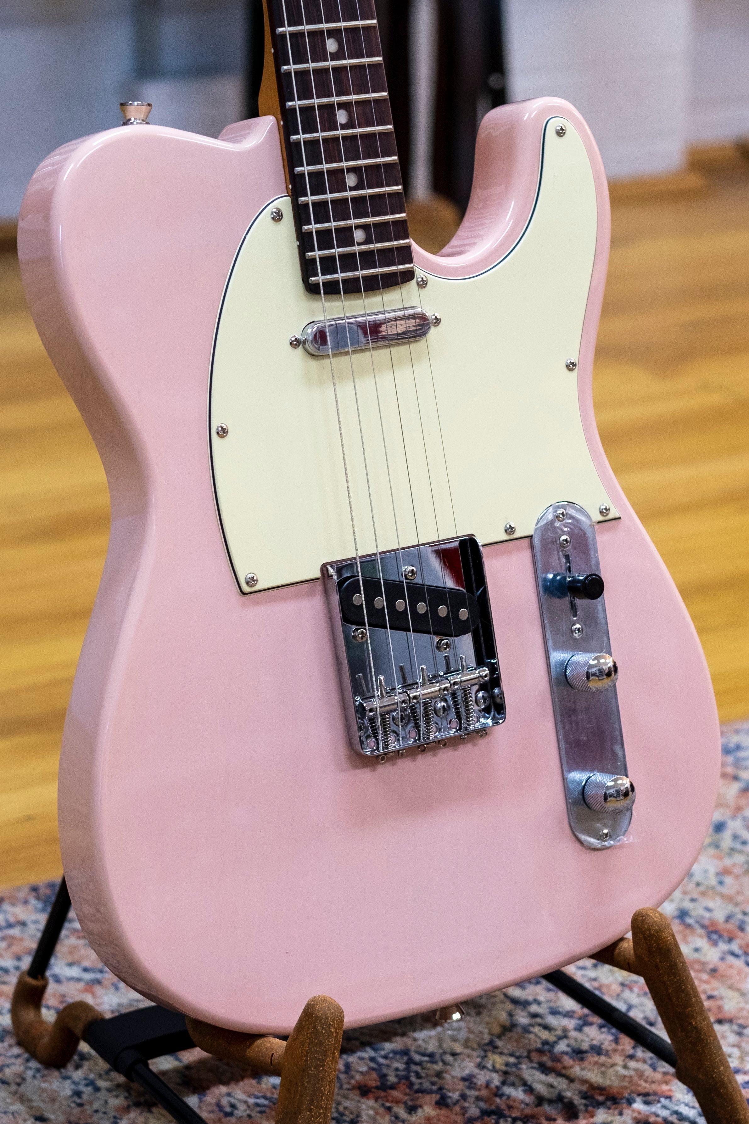 Jet Guitars JT-300 Electric Guitar (Shell Pink)