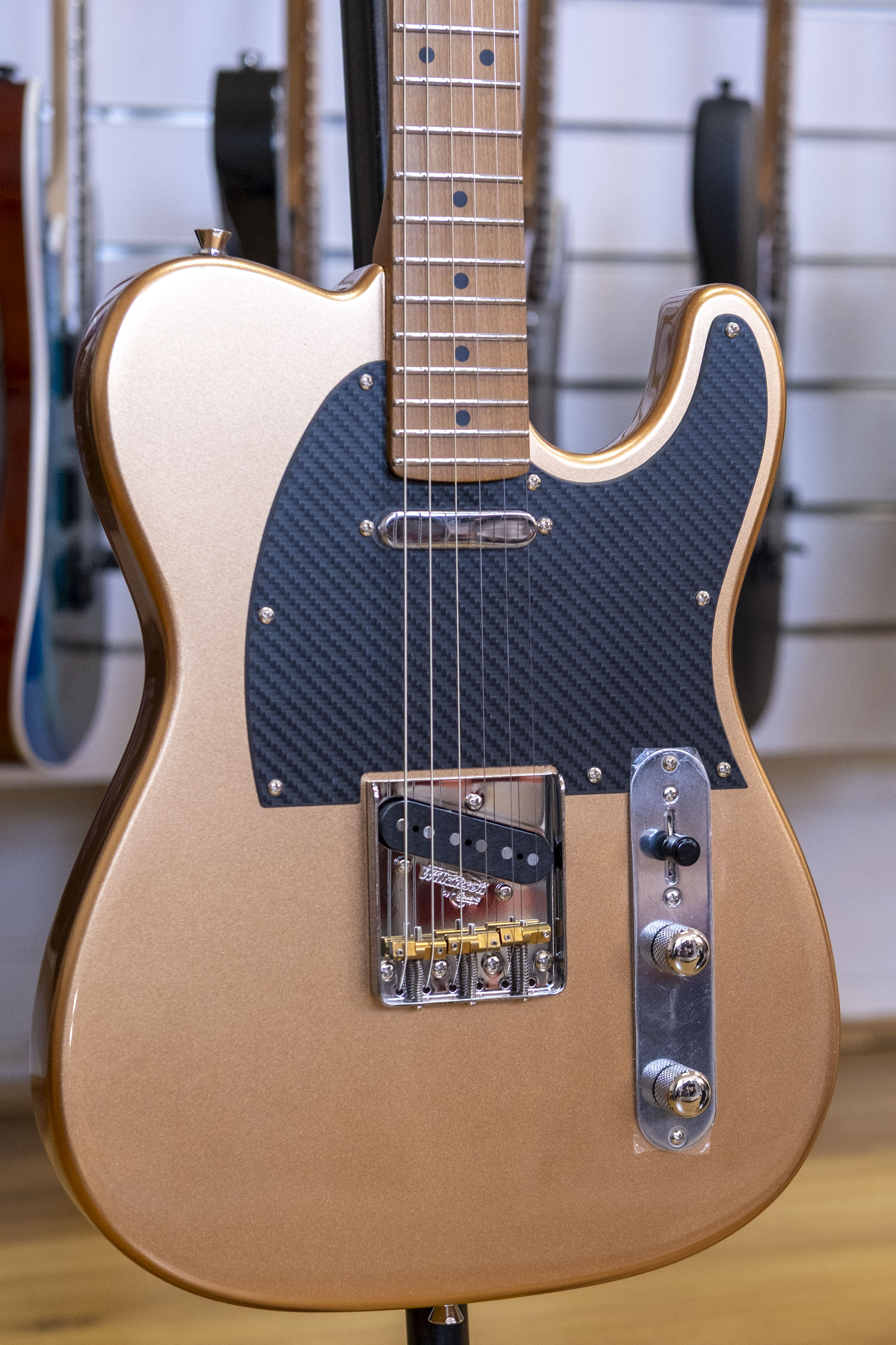 Jet JT-30 Elite Series Electric Guitar (Gold)