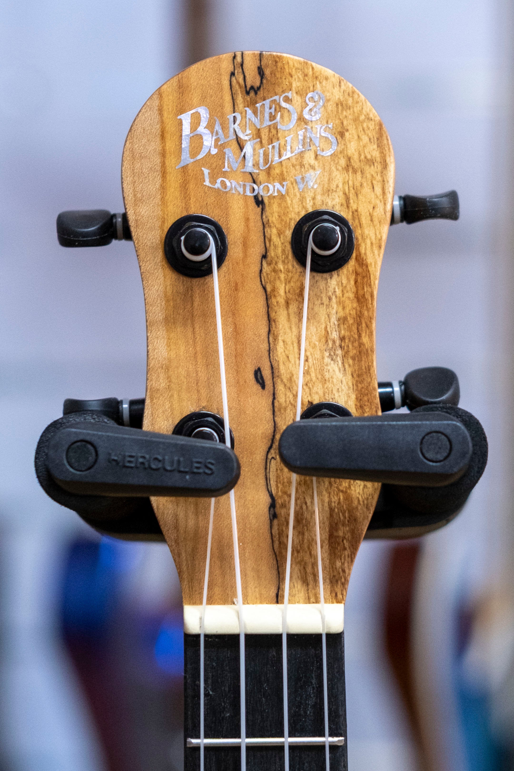 Barnes and Mullins Tenor Ukulele with Gig Bag (Spalted Maple)