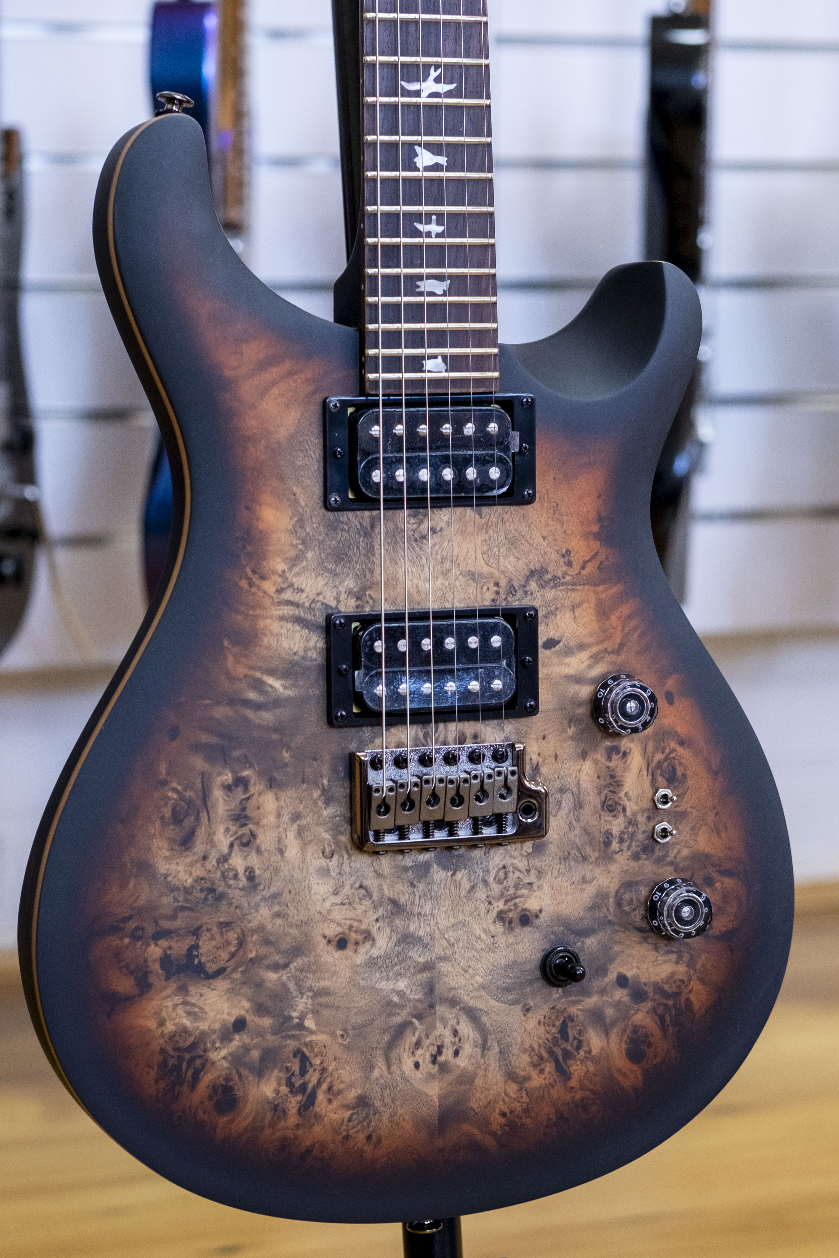 PRS SE Custom 24-08 Limited Edition Poplar Burl Electric Guitar (Charcoal Cherry Midnight Burst)