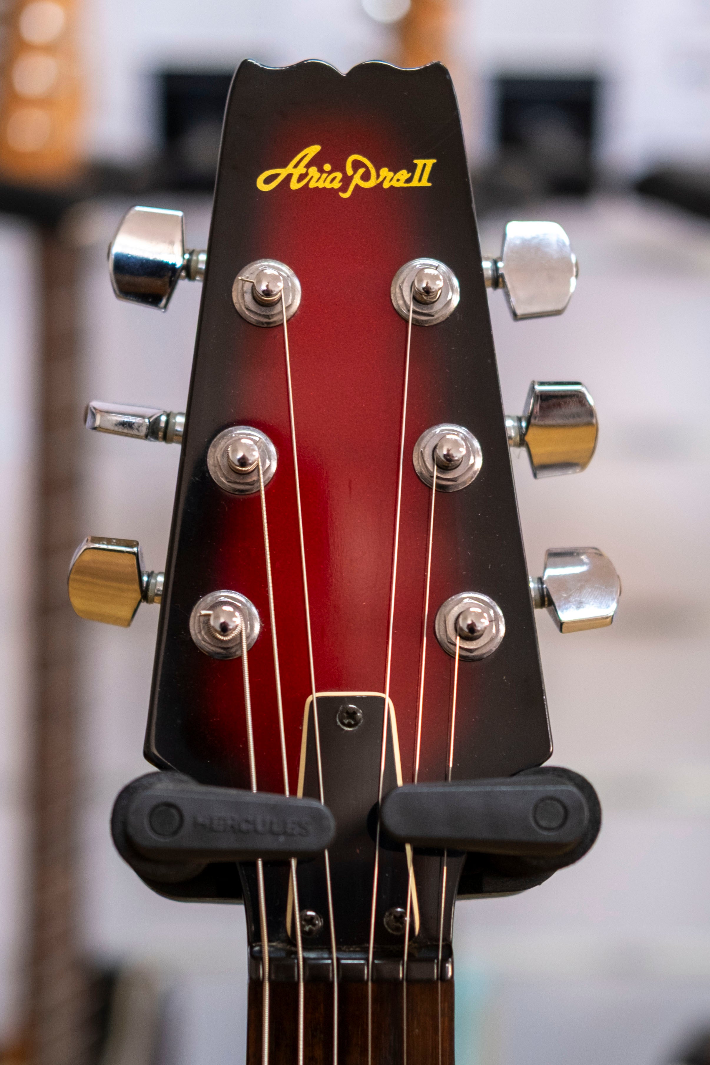 Aria Pro II Cardinal Series CS-400 Electric Guitar (Red Burst) (Pre-Ow