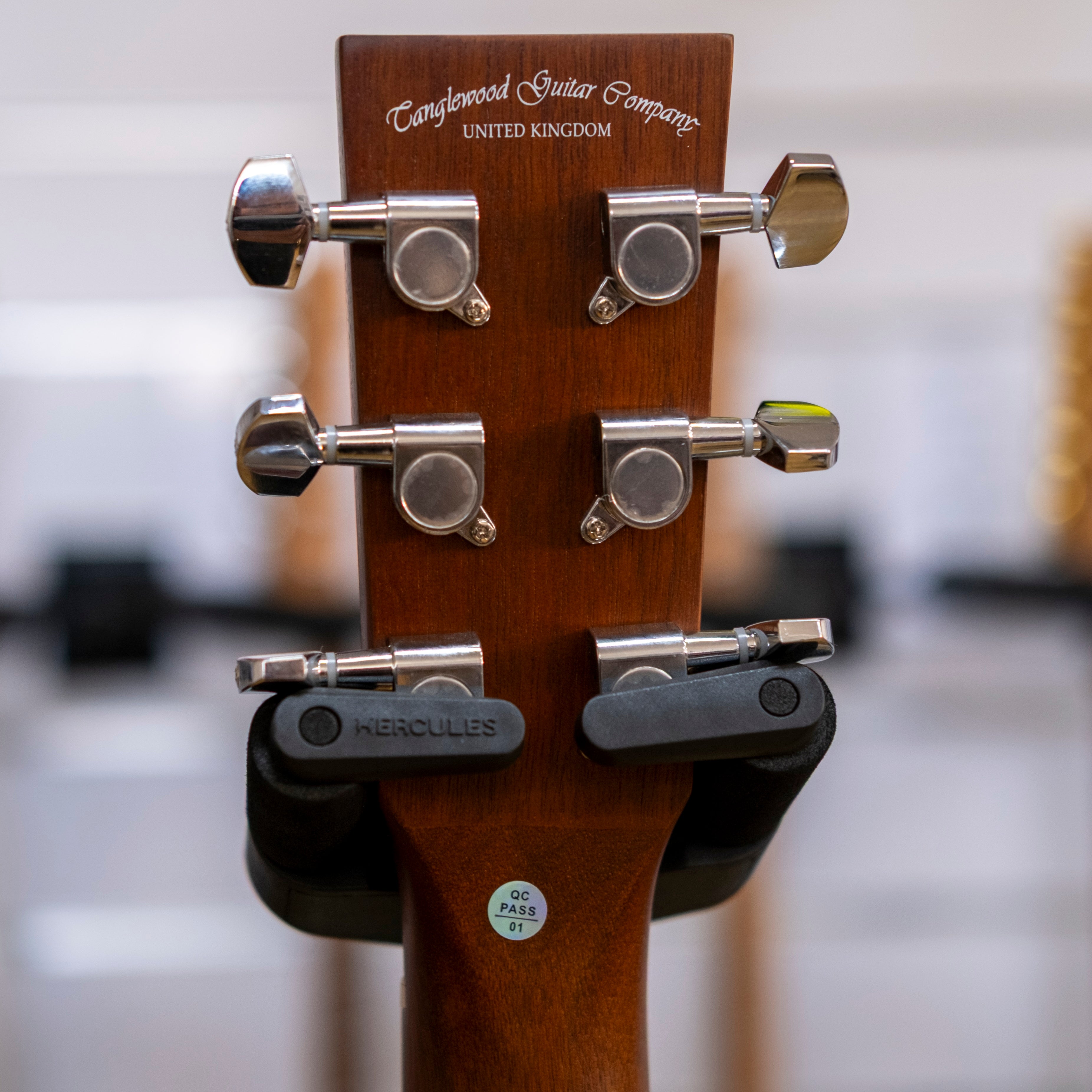 Tanglewood Crossroads Superfolk Acoustic Electric Guitar (Vintage Satin)