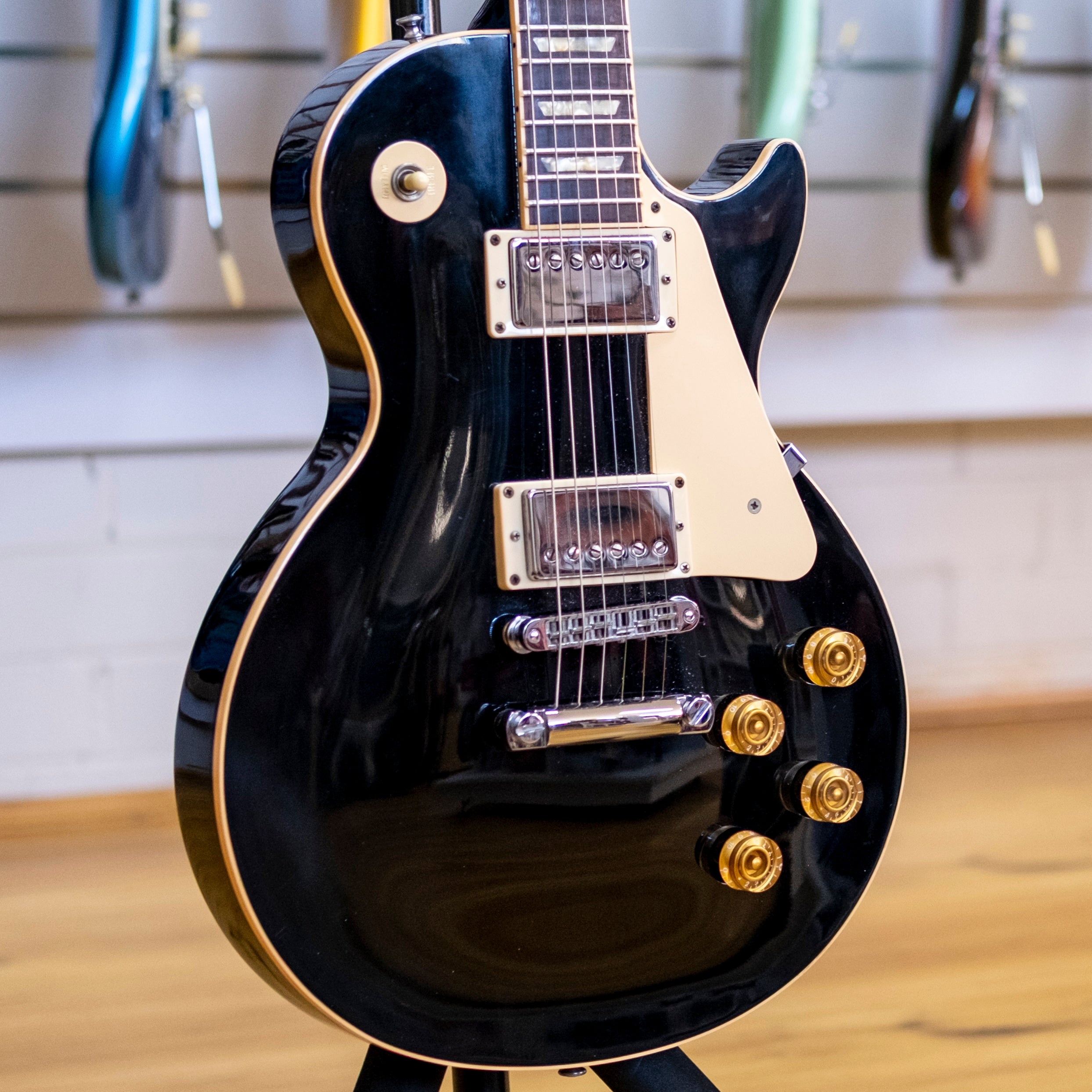 1992 Gibson Les Paul Standard Electric Guitar (Black)