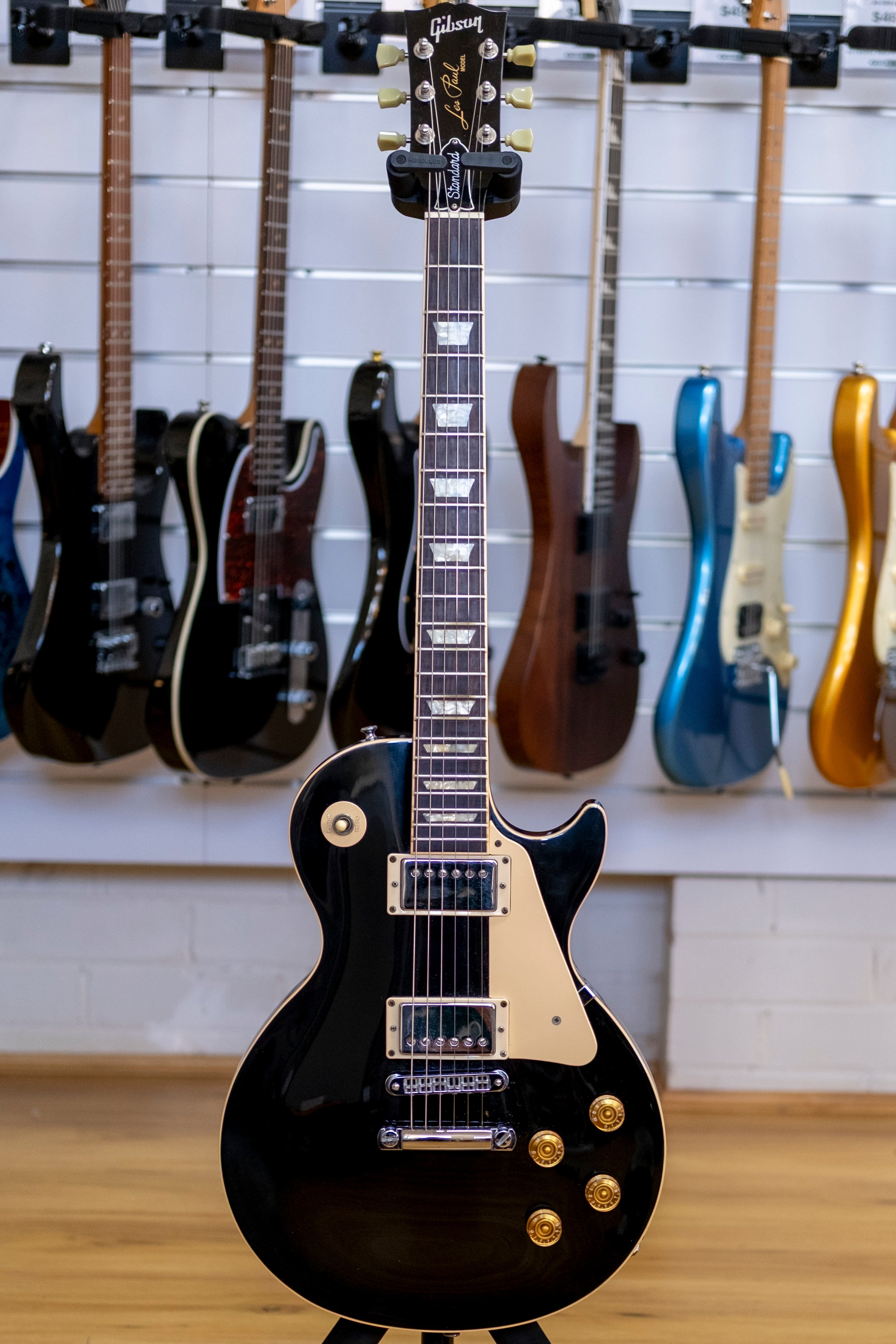 1992 Gibson Les Paul Standard Electric Guitar (Black)