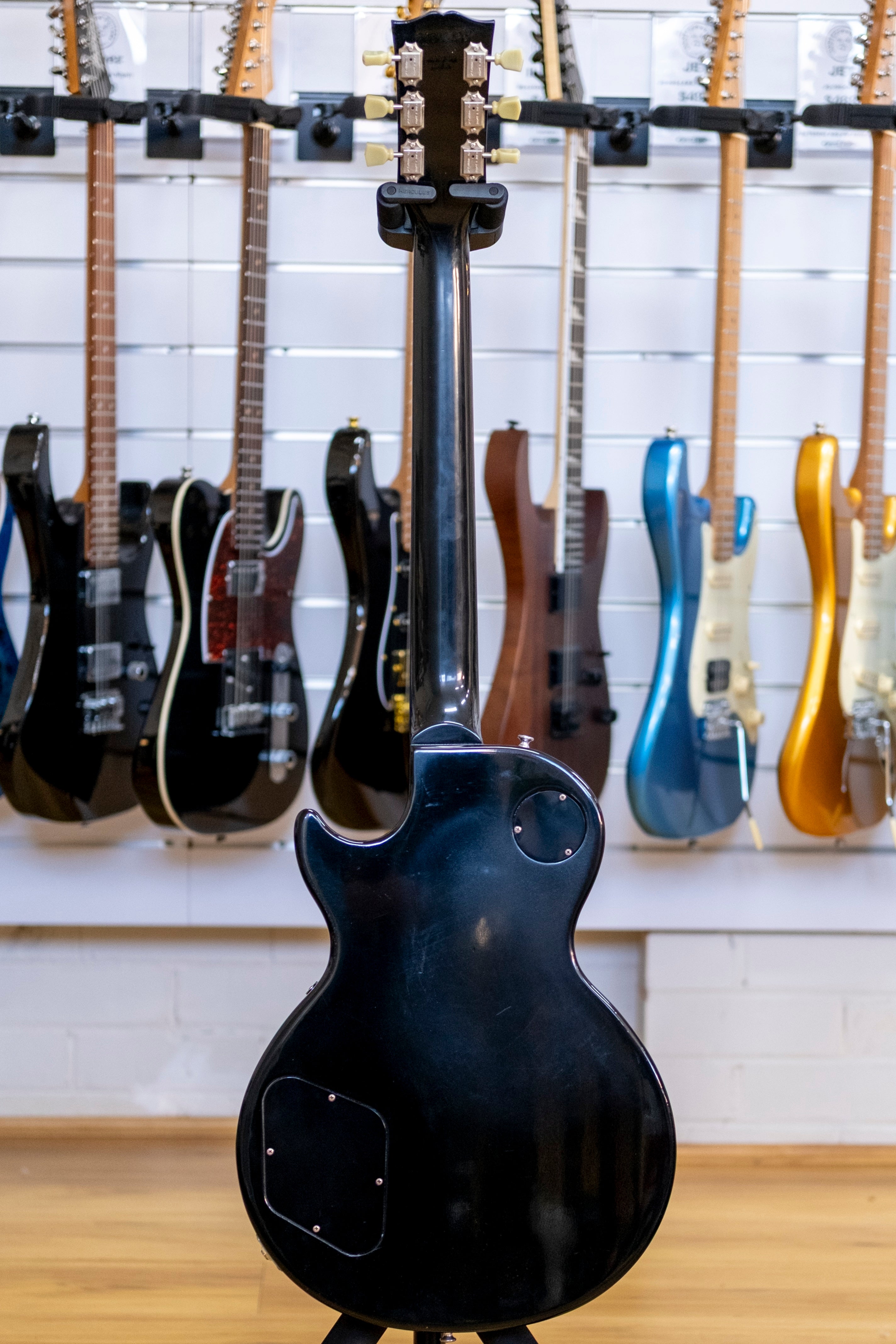 1992 Gibson Les Paul Standard Electric Guitar (Black)