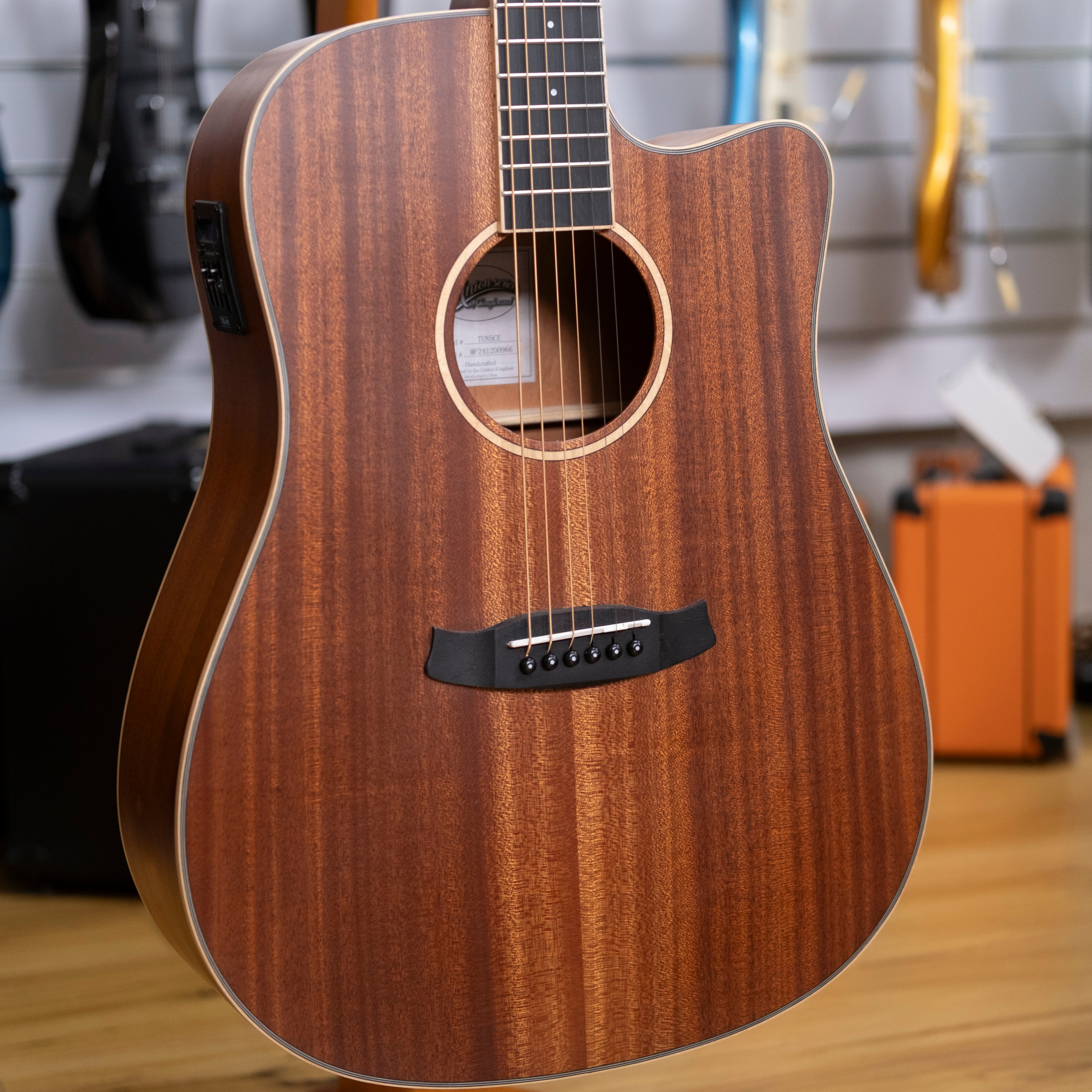 Tanglewood Union Series Dreadnought Acoustic Electric Guitar (Mahogany)