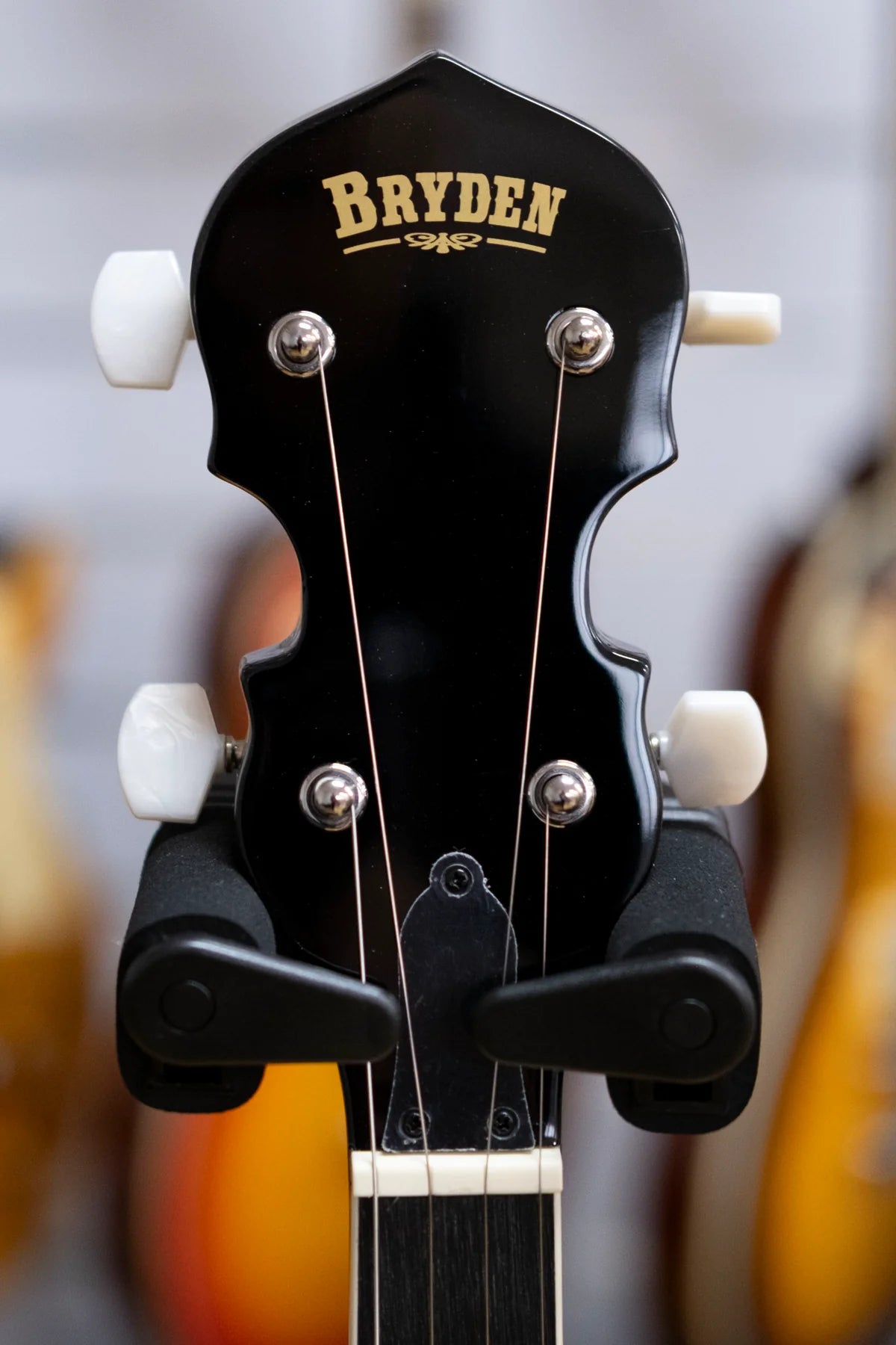 Bryden 5-String Banjo (Gloss Vintage Burst)