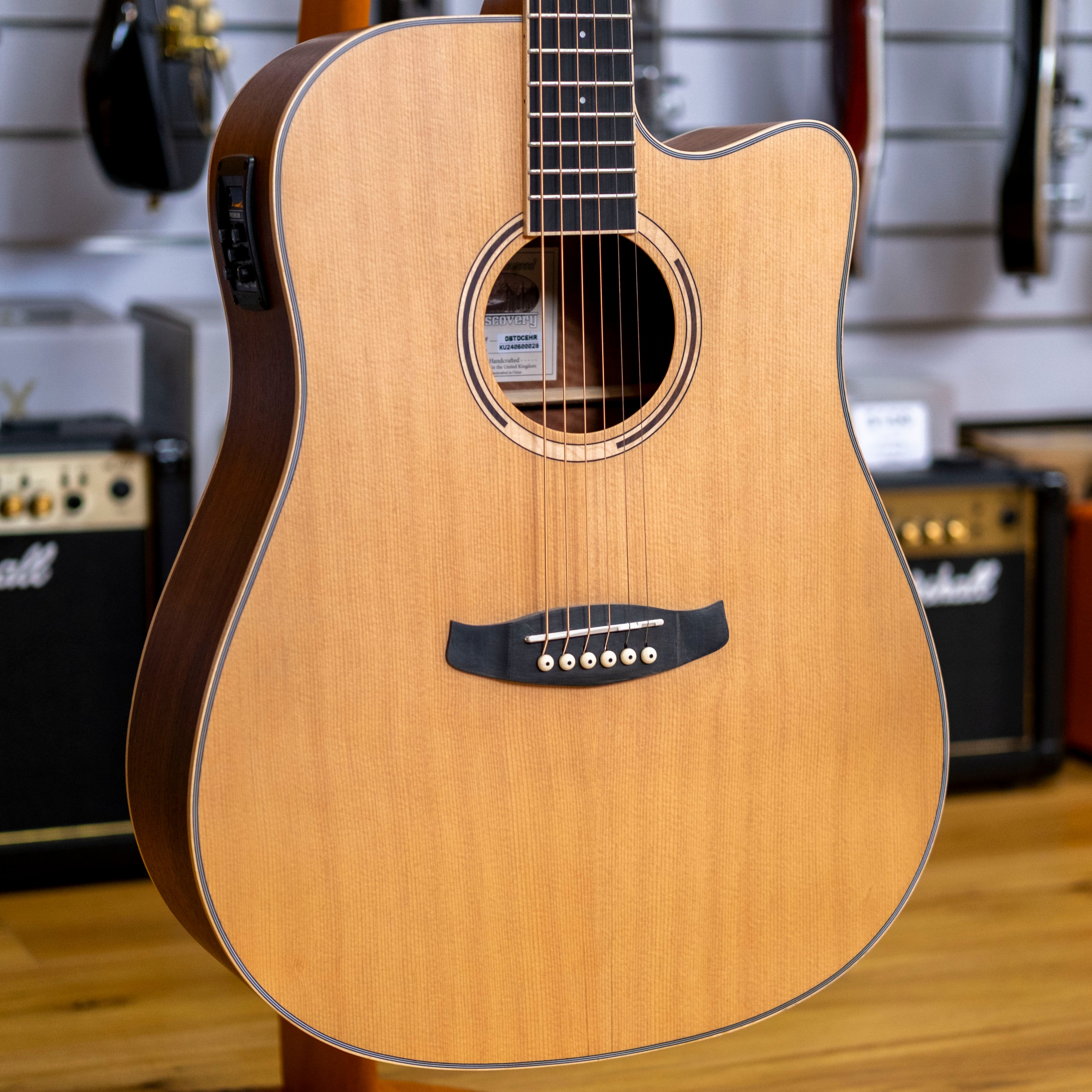 Tanglewood Discovery Exotic Series Dreadnought Acoustic Electric Guitar (Hawaiian Rainwood)