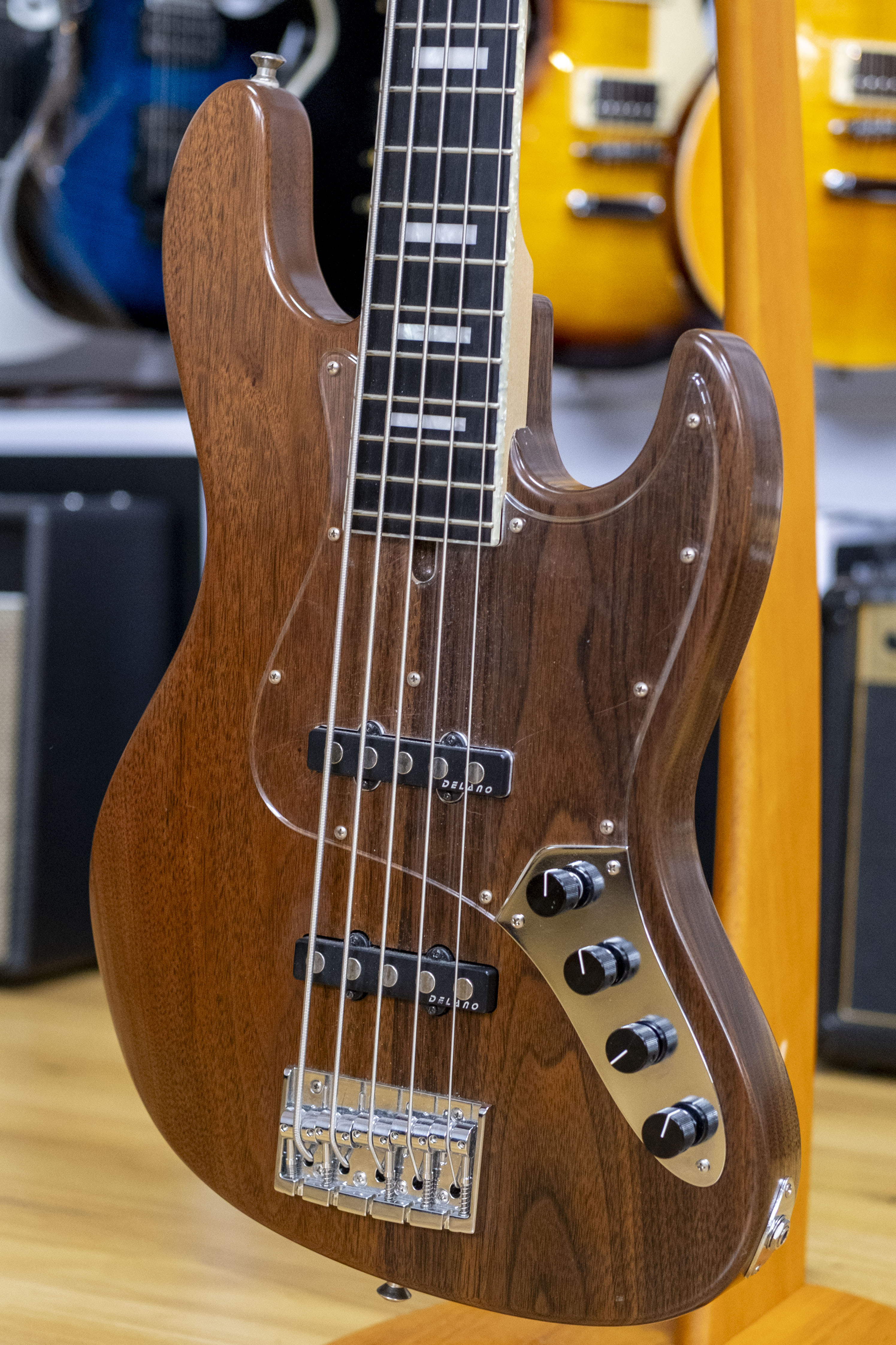 Bacchus Woodline Series 5-String Bass Guitar (Brown Oil) (Pre-Owned, 2016)